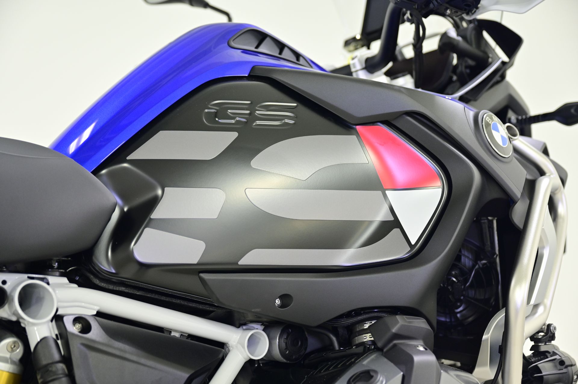 2024 BMW R 1250 GS Adventure in Richfield, Minnesota - Photo 20
