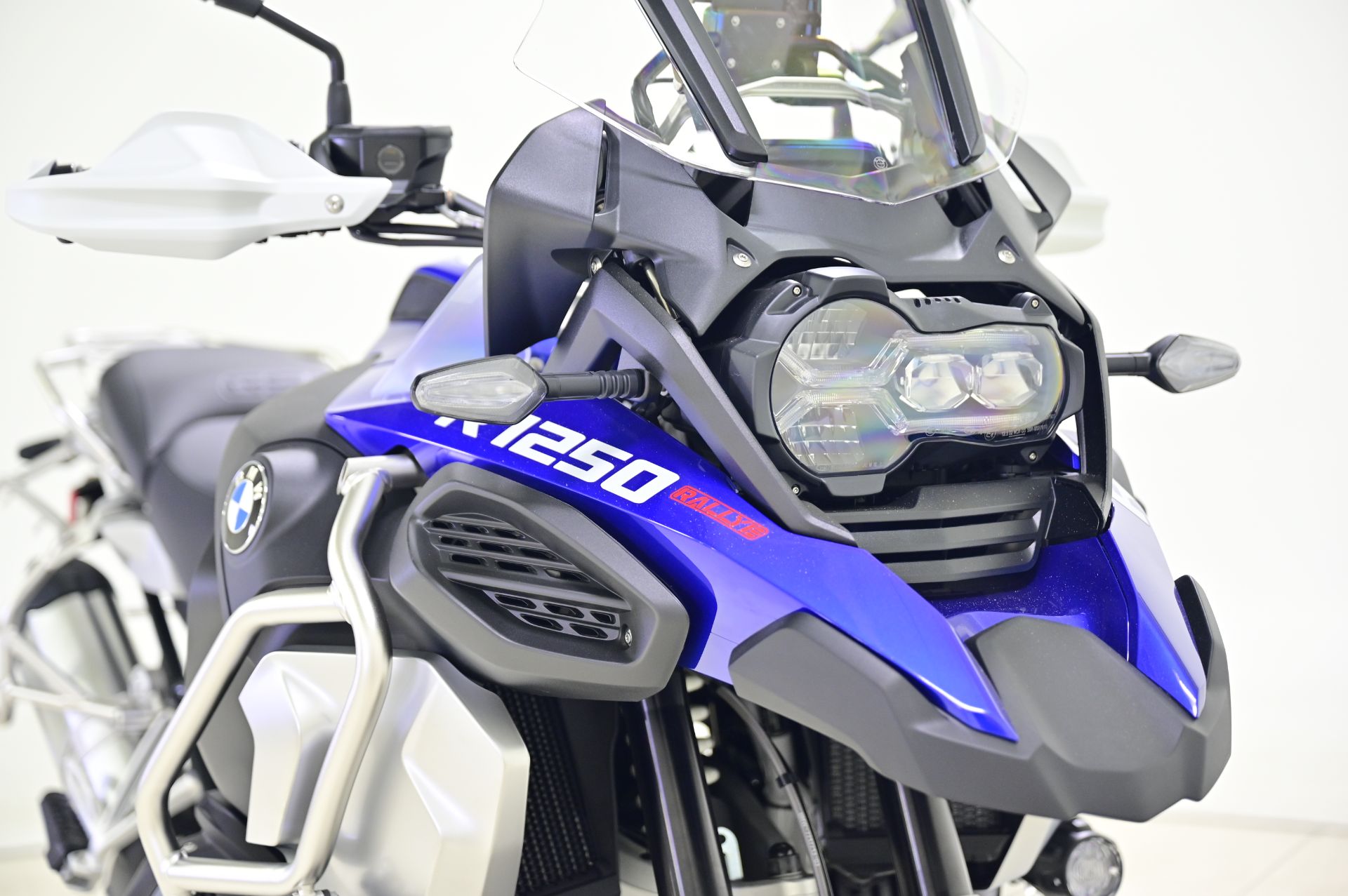 2024 BMW R 1250 GS Adventure in Richfield, Minnesota - Photo 23