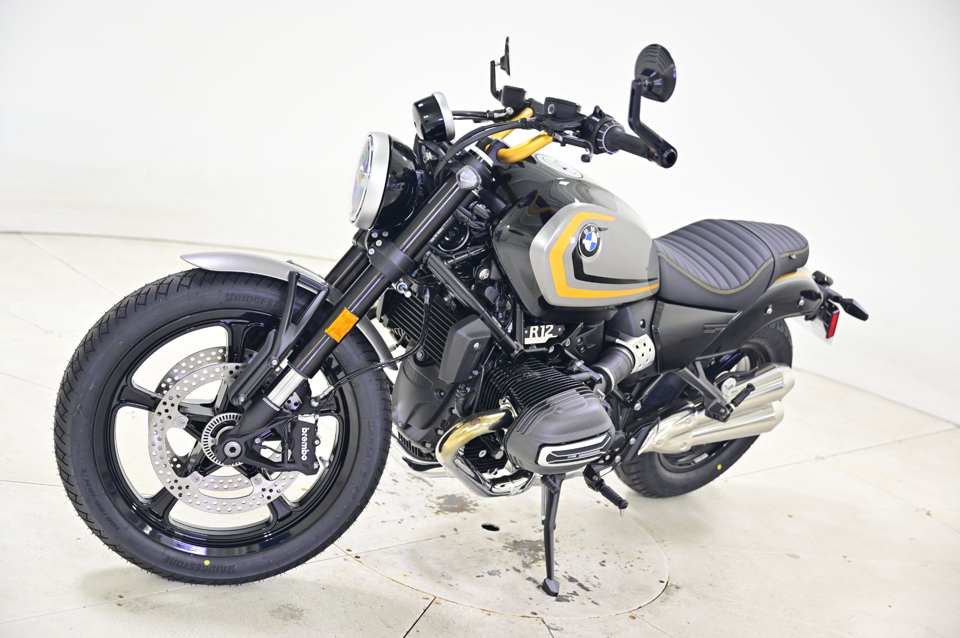 New 2025 BMW R 12, Richfield MN | Specs, Price, Photos | Stye Option ...