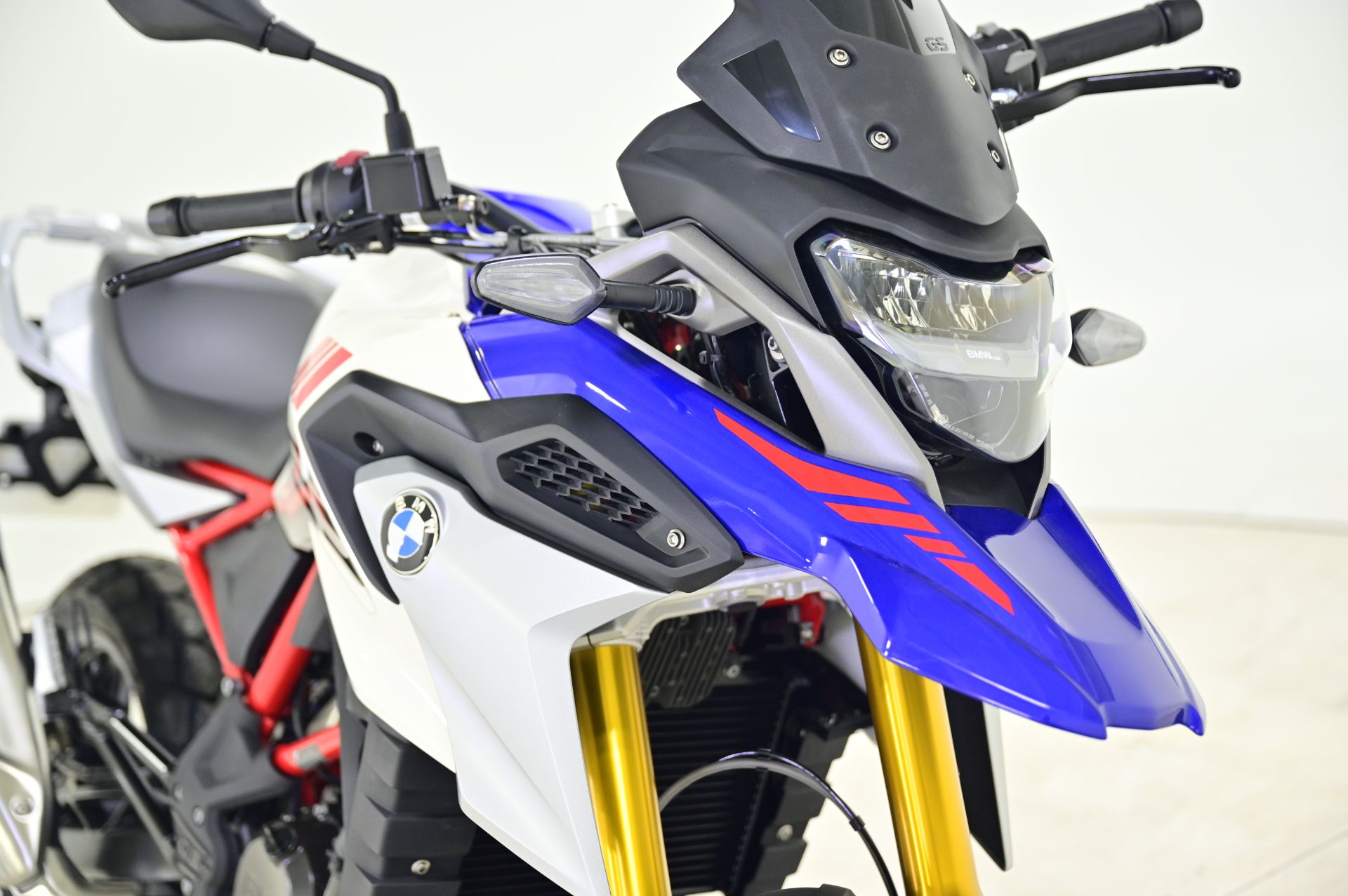 2024 BMW G 310 GS in Richfield, Minnesota - Photo 16