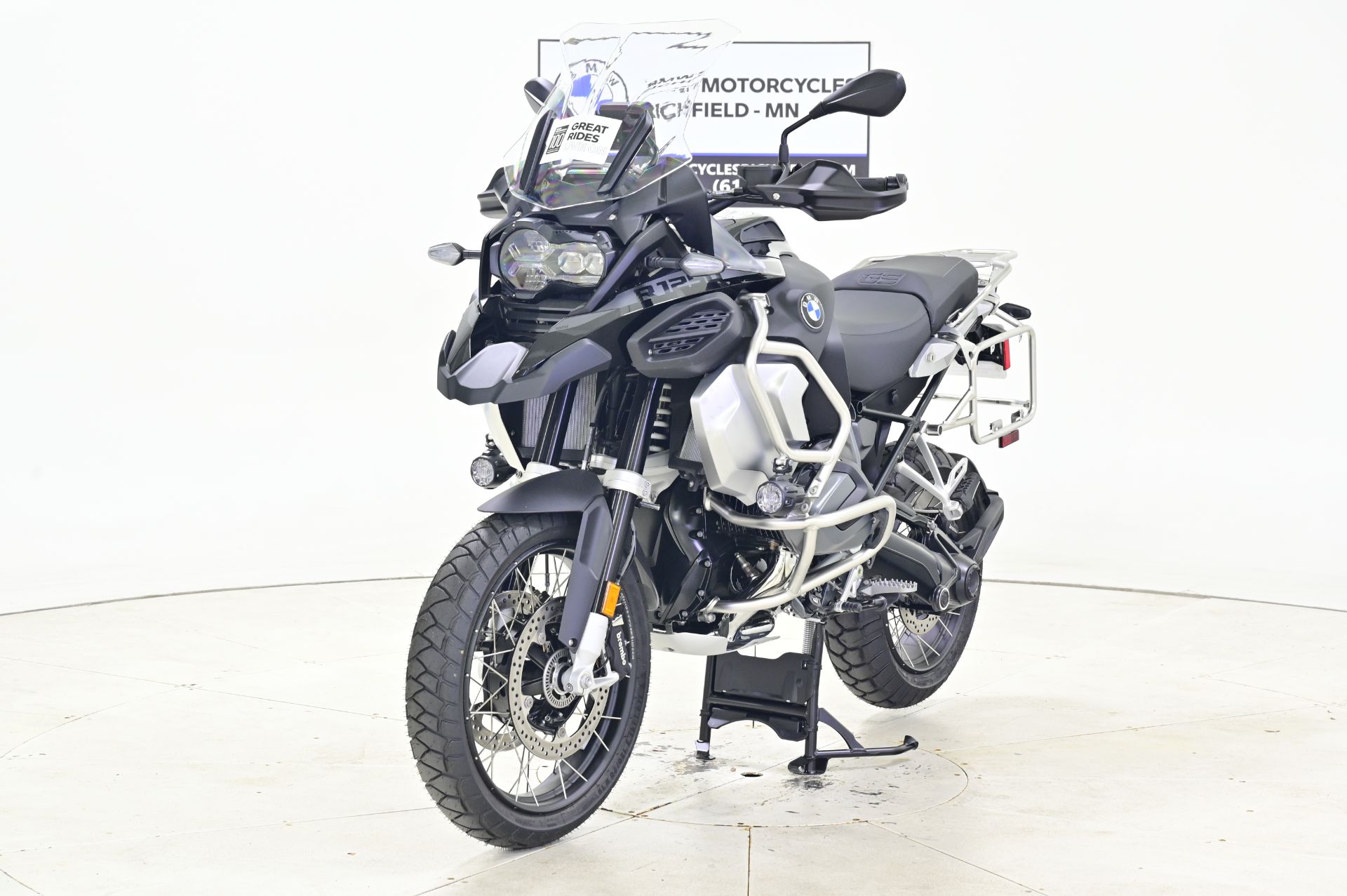 2024 BMW R 1250 GS Adventure in Richfield, Minnesota - Photo 4