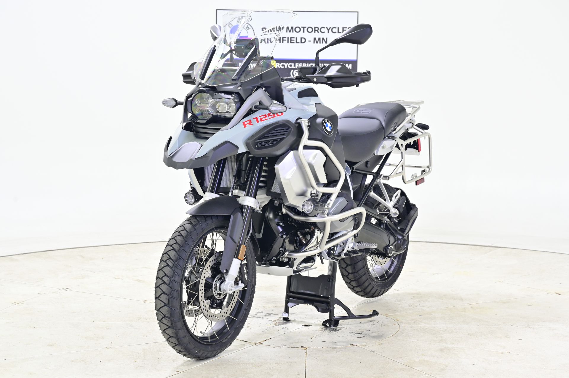 2024 BMW R 1250 GS Adventure in Richfield, Minnesota - Photo 4