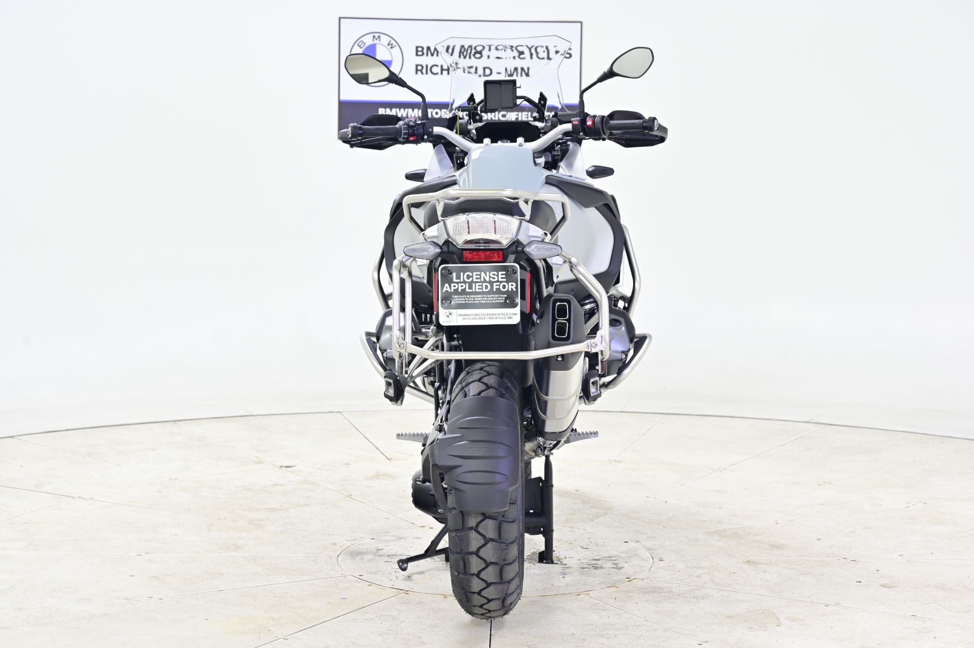 2024 BMW R 1250 GS Adventure in Richfield, Minnesota - Photo 7