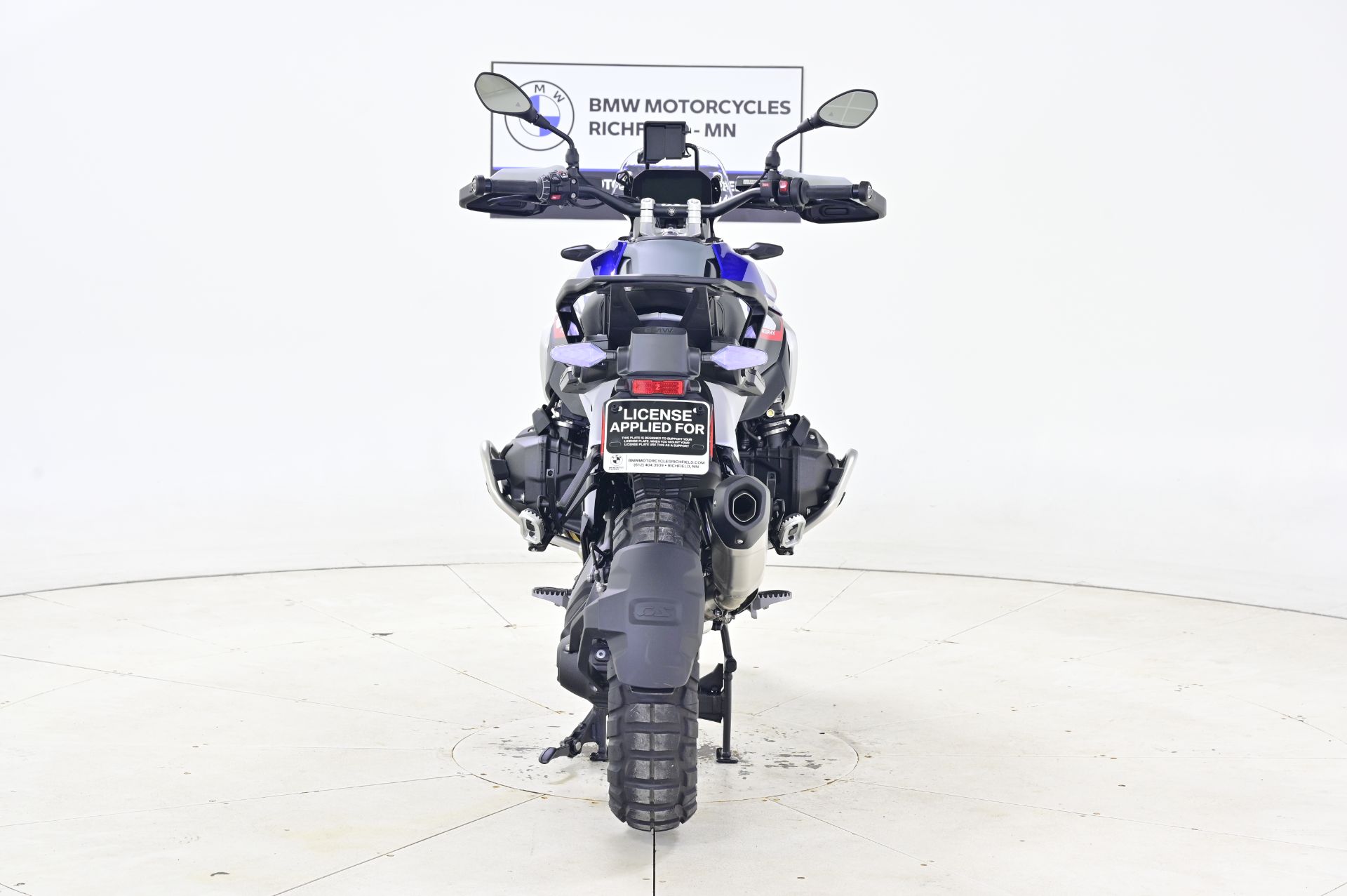 2024 BMW R 1300 GS in Richfield, Minnesota - Photo 2