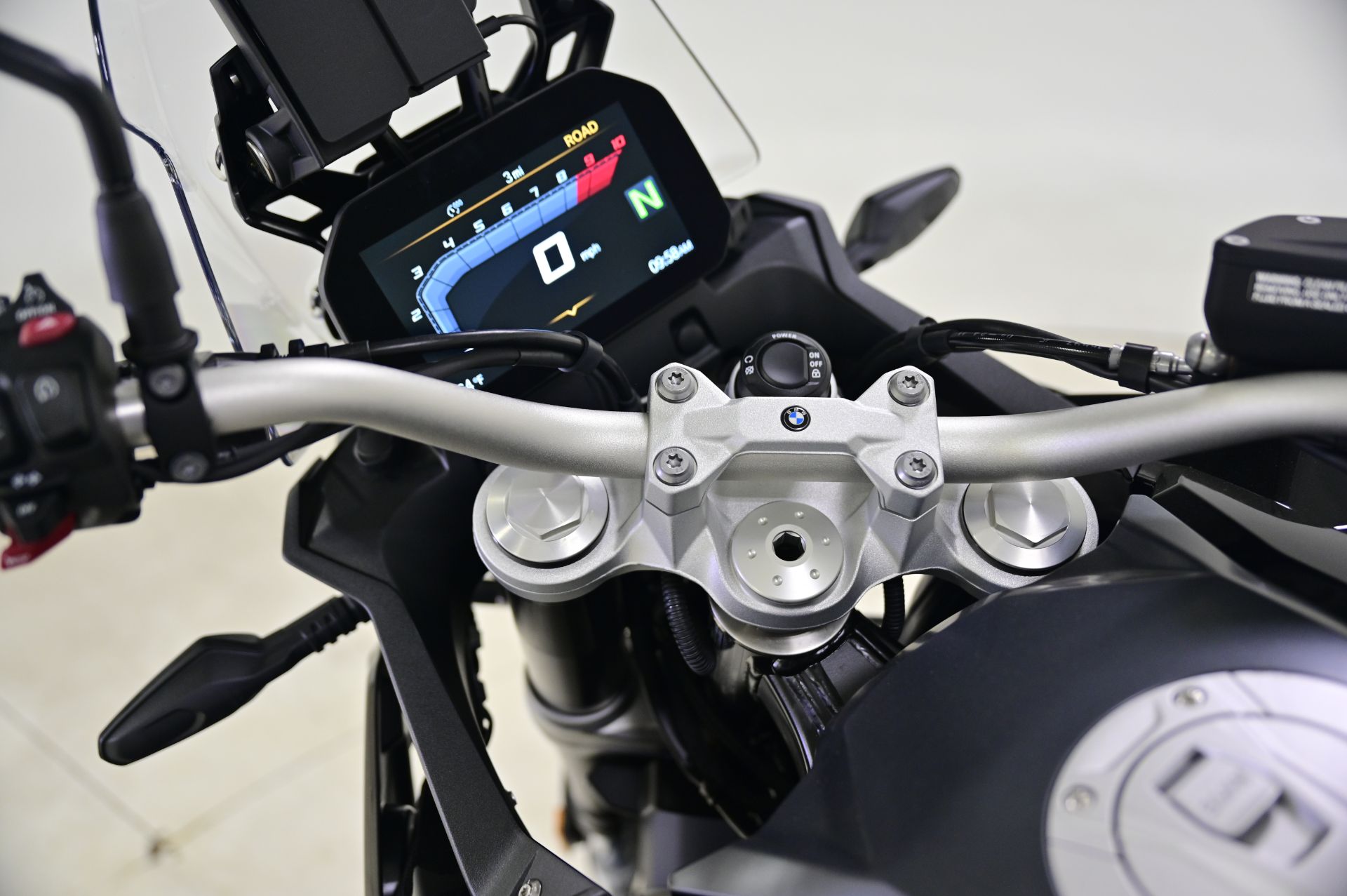 2024 BMW F 900 GS in Richfield, Minnesota - Photo 11