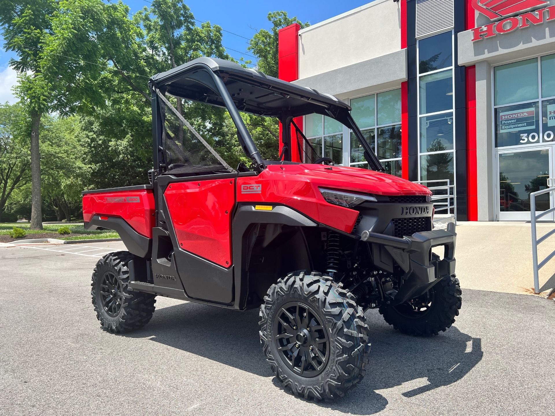 2026 Honda Pioneer 1000 Deluxe 4