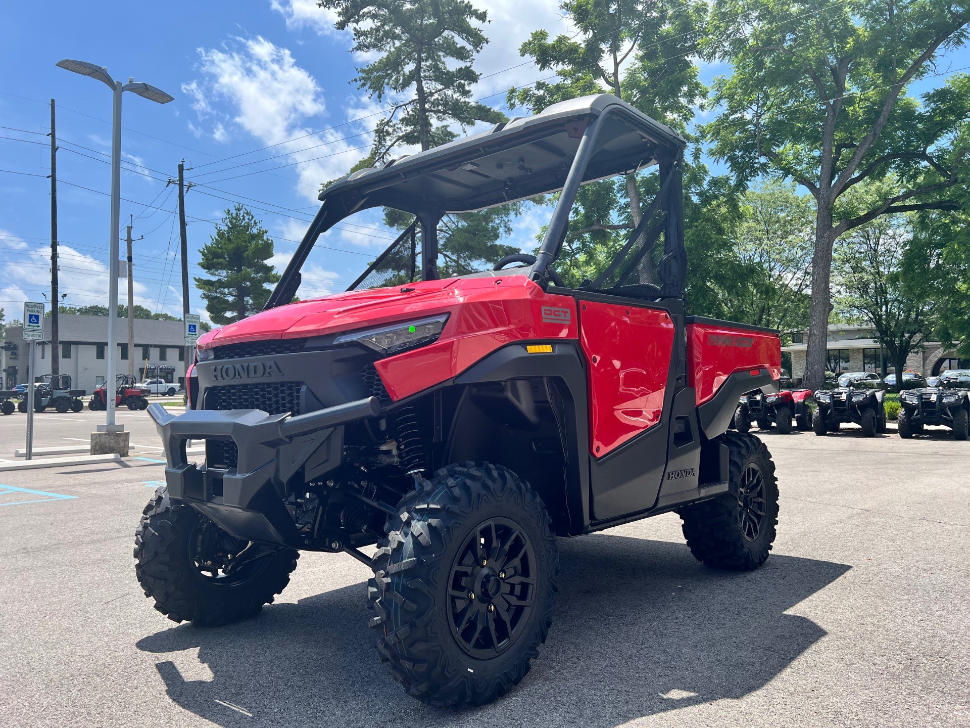 2026 Honda Pioneer 1000 Deluxe 6