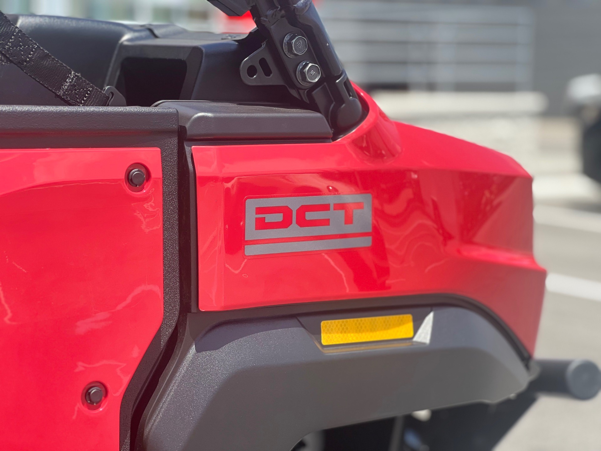 2026 Honda Pioneer 1000 Deluxe 10