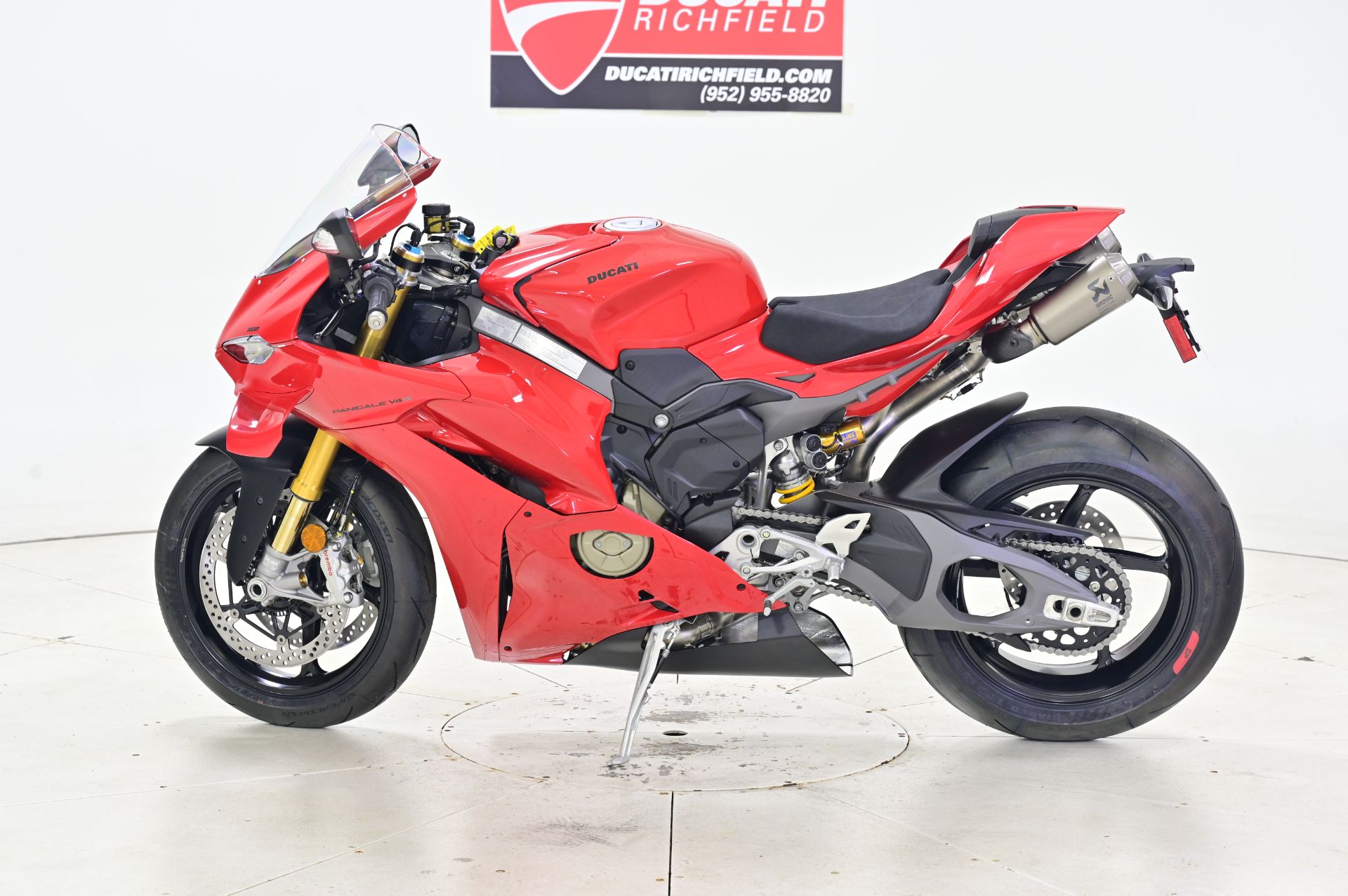 2025 Ducati Panigale V4 S in Richfield, Minnesota - Photo 21