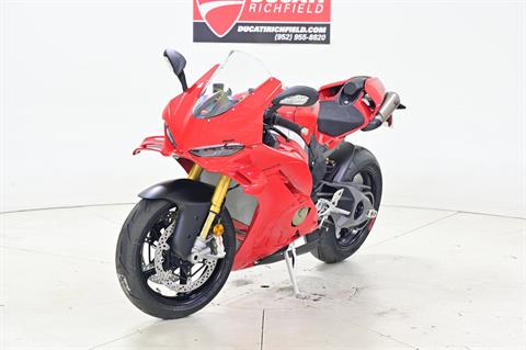 2025 Ducati Panigale V4 S in Richfield, Minnesota - Photo 28