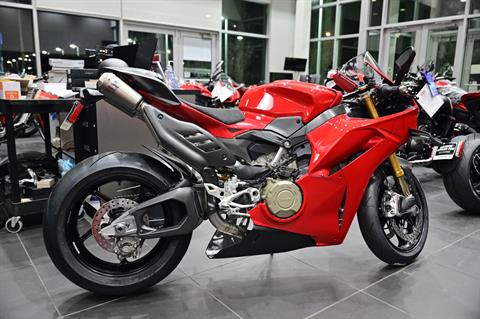 2025 Ducati Panigale V4 S in Richfield, Minnesota