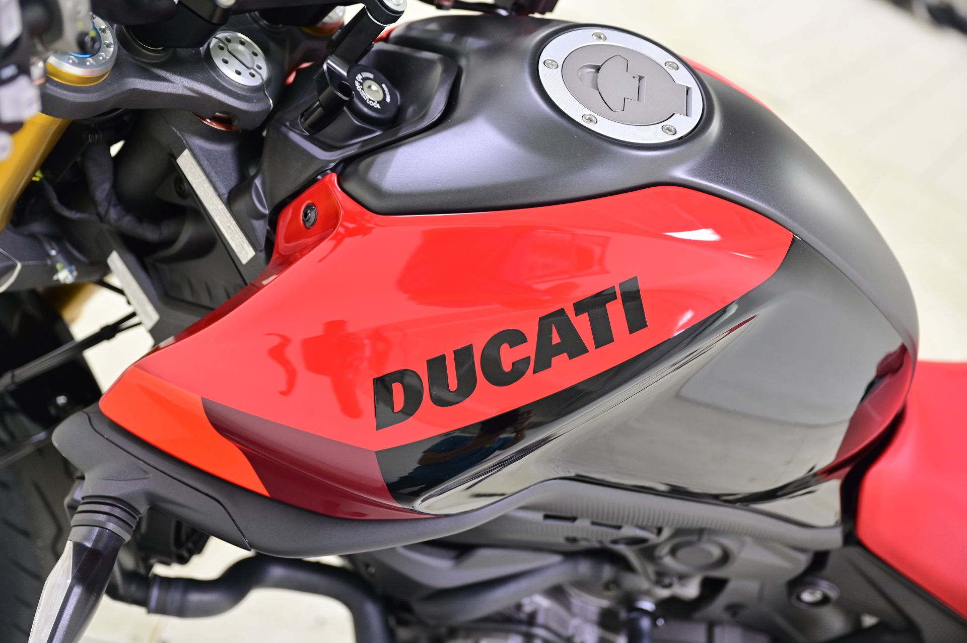 2024 Ducati Monster SP in Richfield, Minnesota - Photo 11