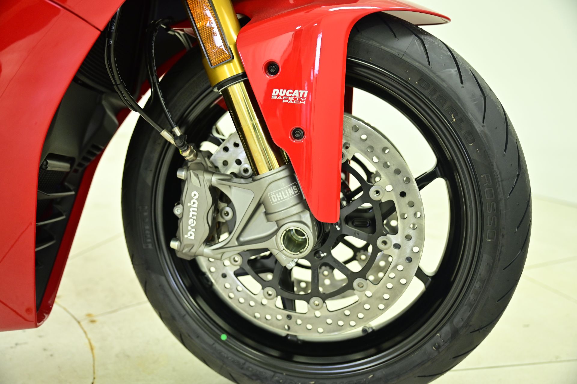 2024 Ducati SuperSport 950 S in Richfield, Minnesota - Photo 20