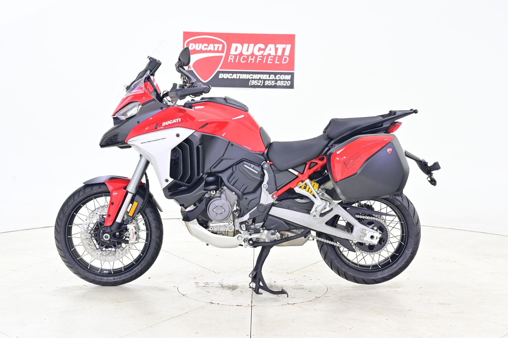 2024 Ducati Multistrada V4 S Travel & Radar Spoked Wheels in Richfield, Minnesota - Photo 5