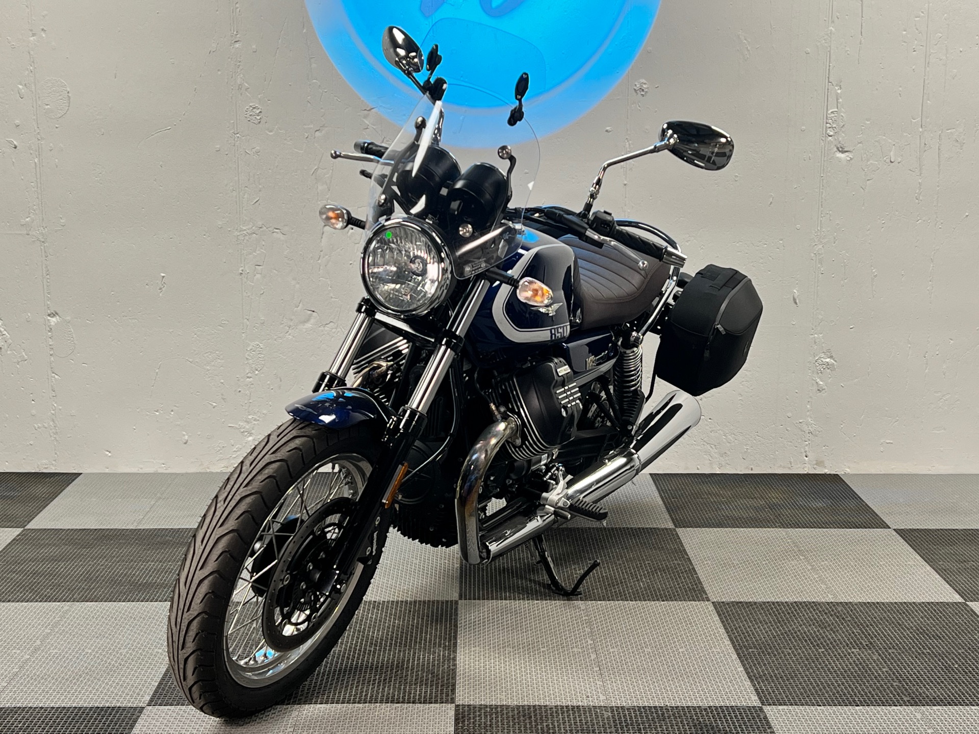 2022 Moto Guzzi V7 Special in Indianapolis, Indiana - Photo 4