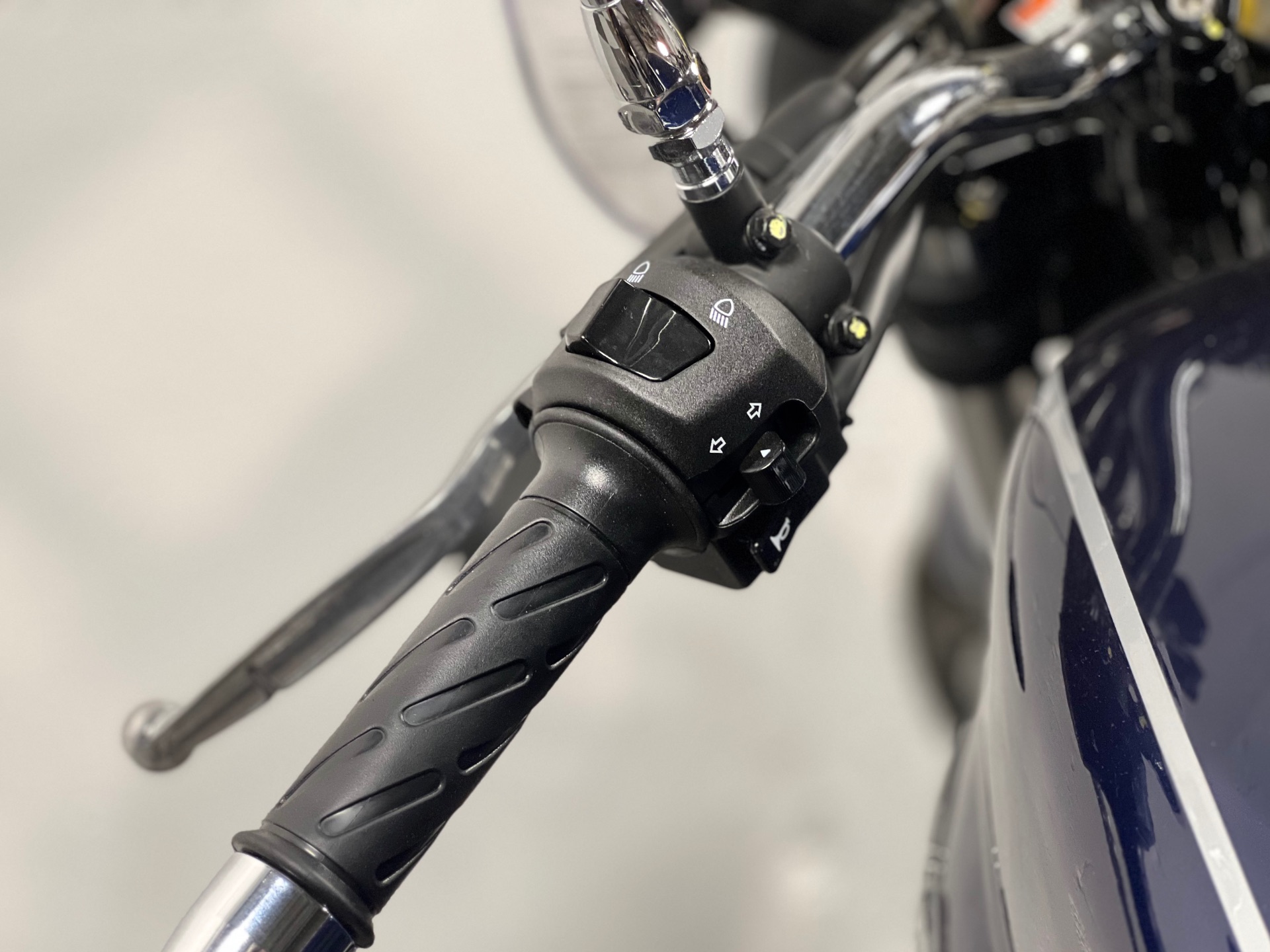 2022 Moto Guzzi V7 Special in Indianapolis, Indiana - Photo 8