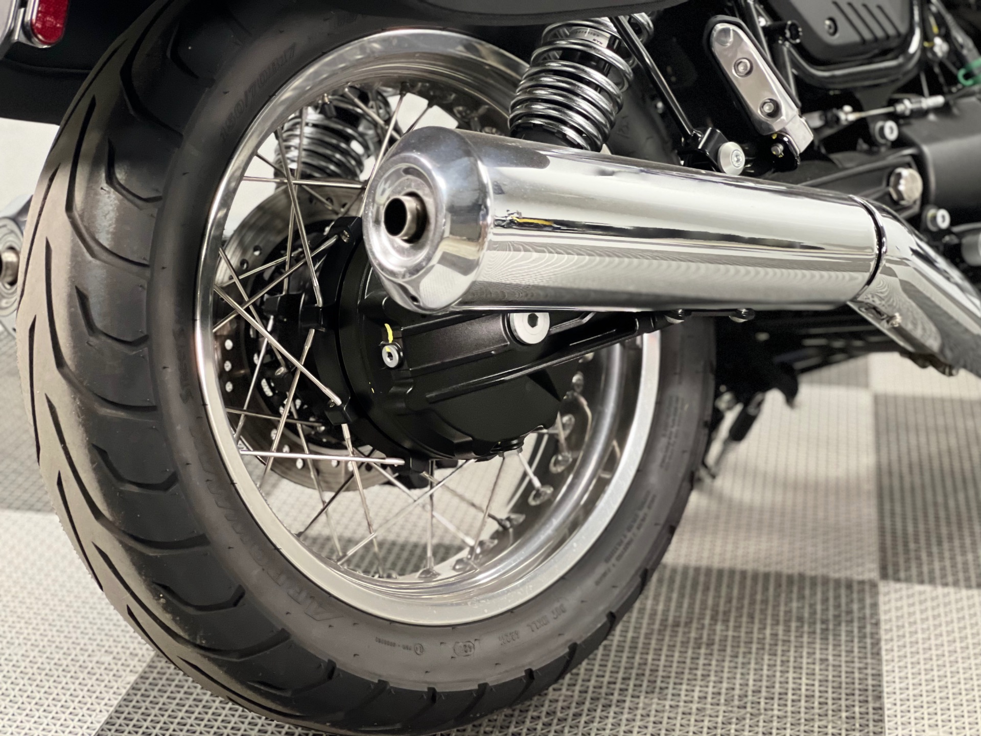 2022 Moto Guzzi V7 Special in Indianapolis, Indiana - Photo 12