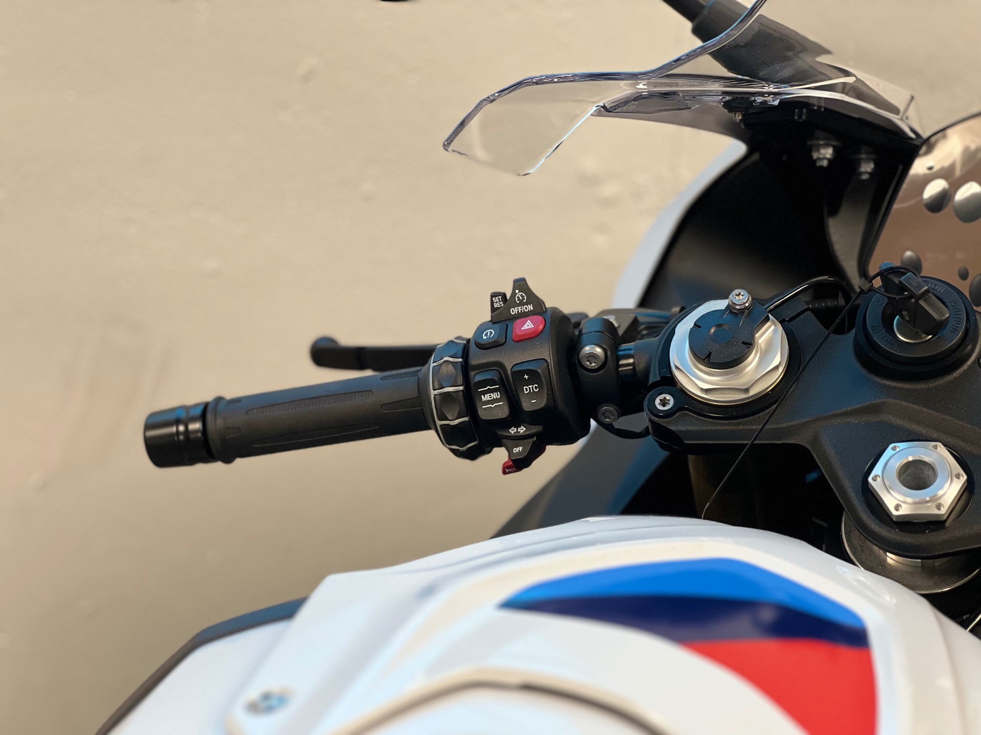 2026 BMW S 1000 RR 12