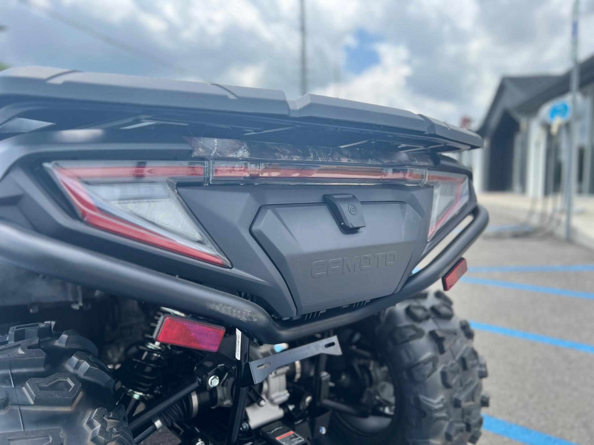 2025  CForce 600 9