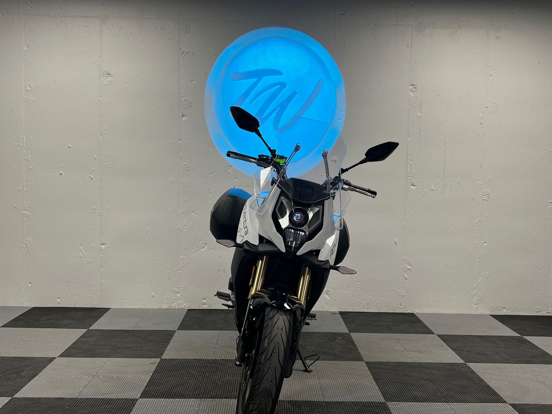2022 CFMOTO 650 Adventura in Indianapolis, Indiana - Photo 3