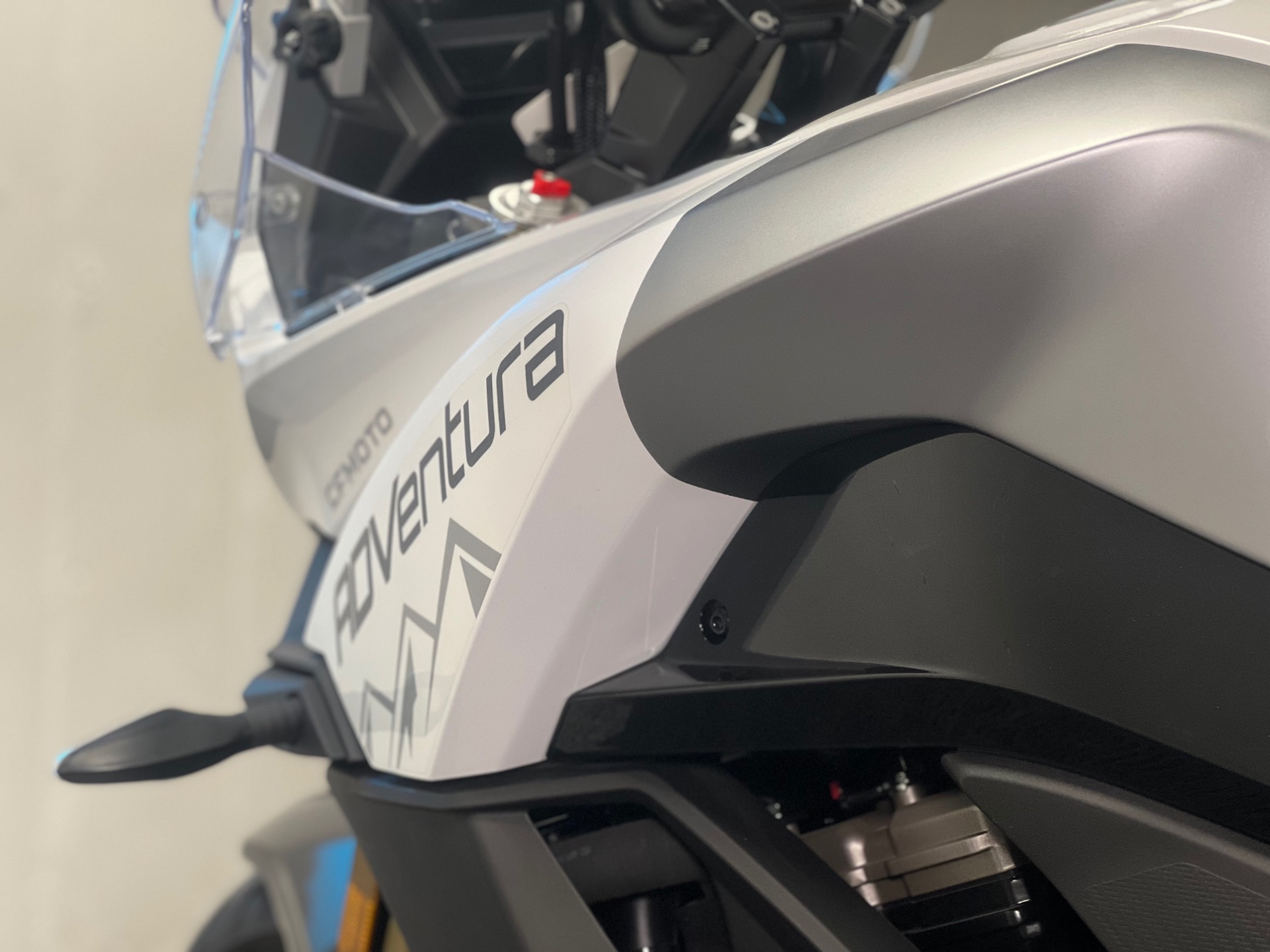 2022 CFMOTO 650 Adventura in Indianapolis, Indiana - Photo 10