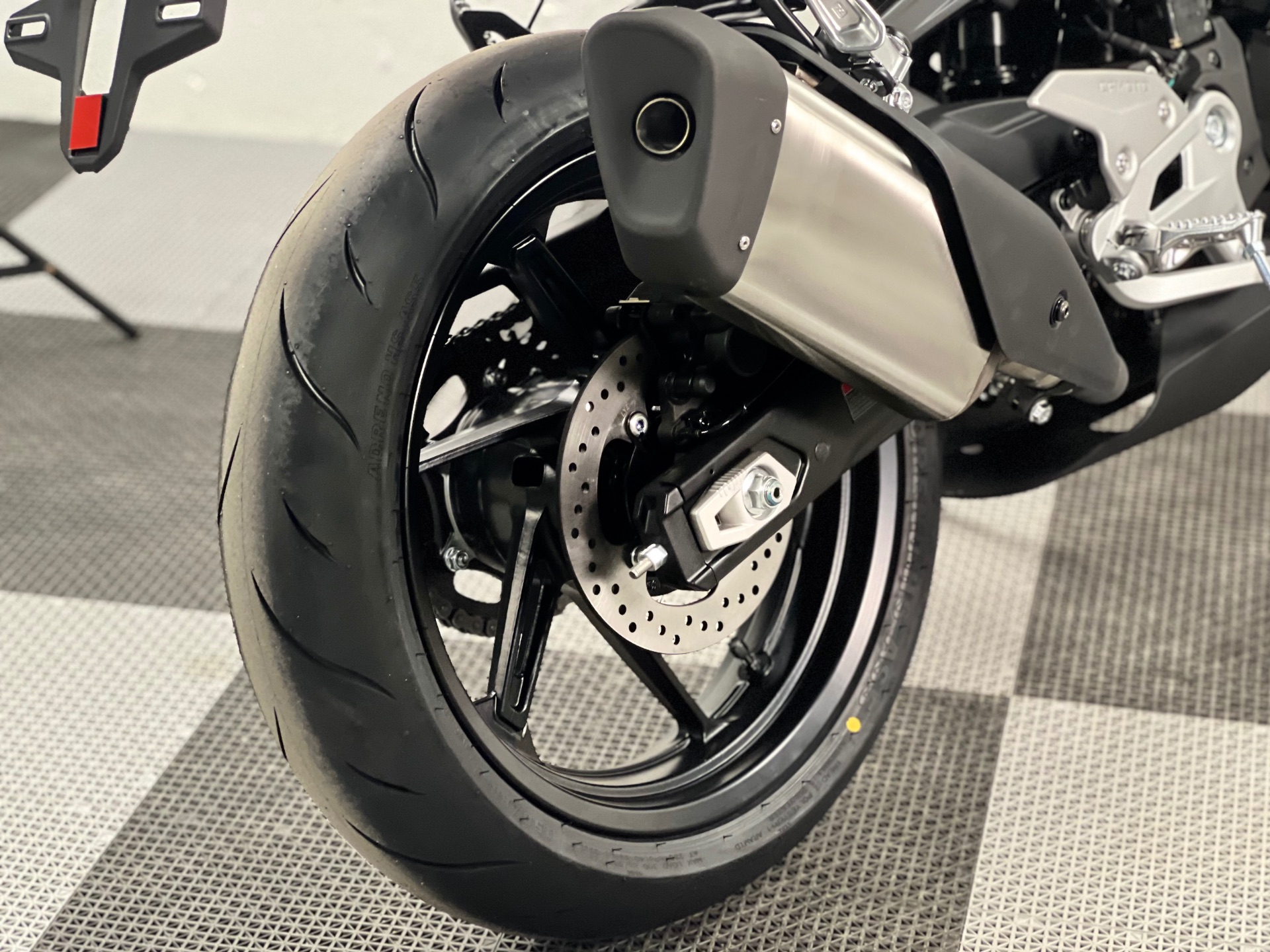 2025 CFMOTO 450SS in Indianapolis, Indiana - Photo 17
