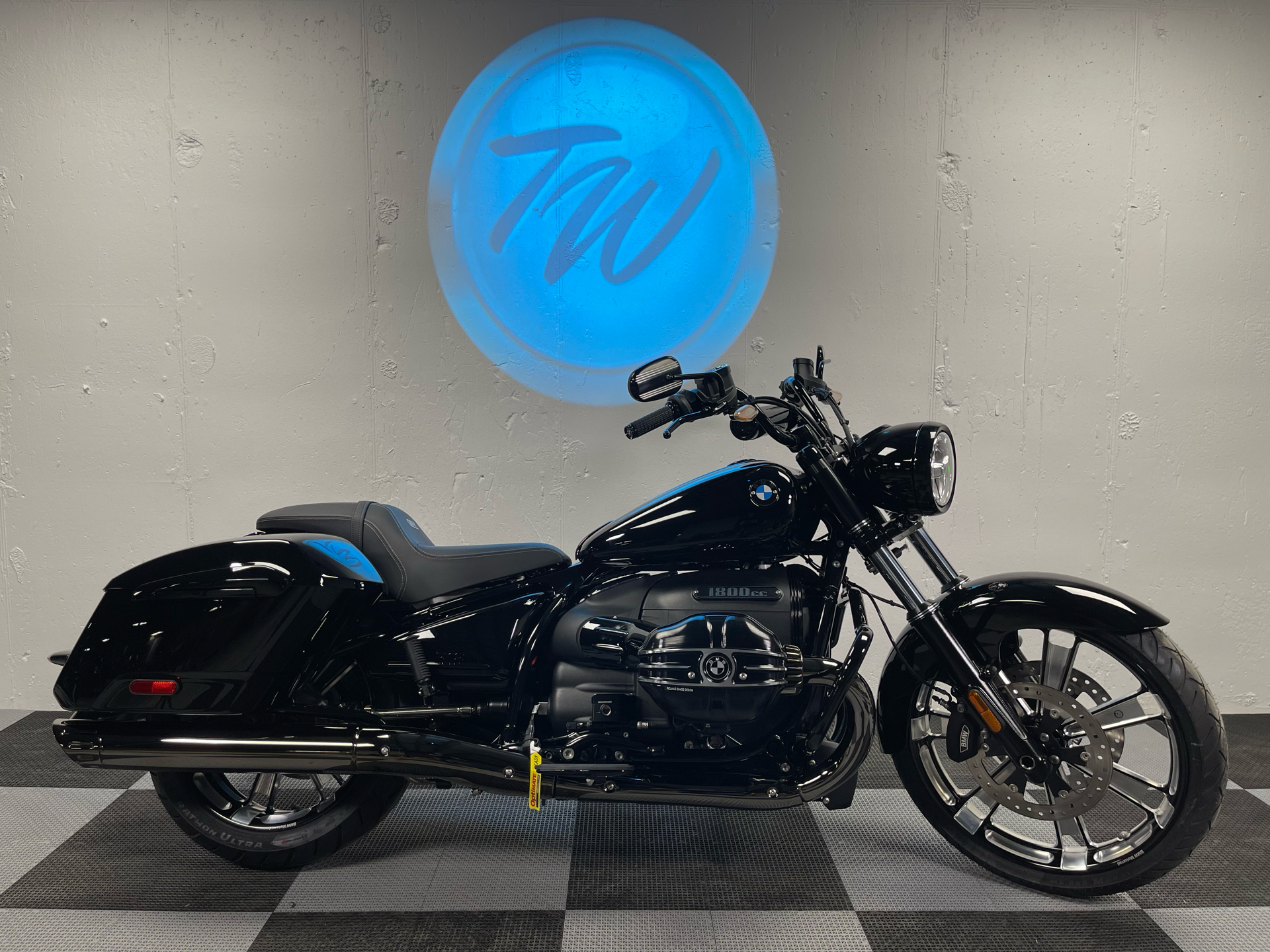 New 2024 BMW R 18 Roctane, Indianapolis IN | Specs, Price, Photos | Black  Storm Metallic BMW8654