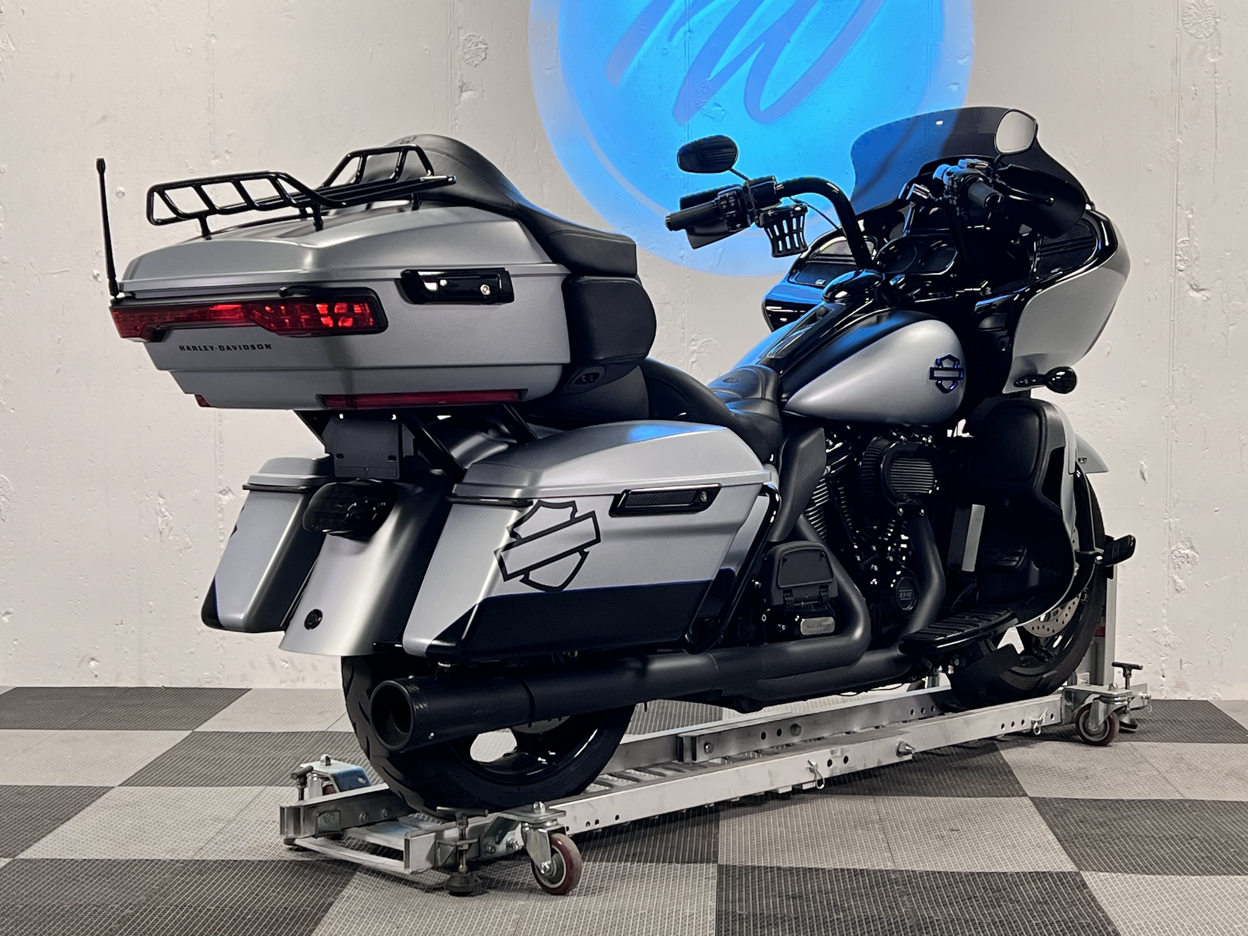 2020 Harley-Davidson Road Glide® Limited 6
