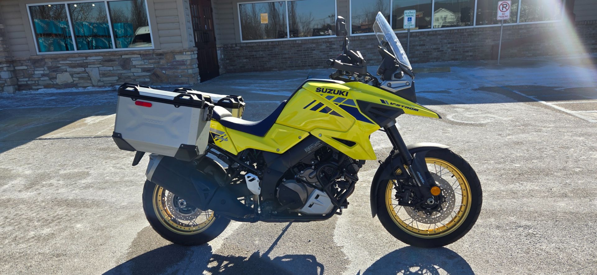 2020 Suzuki V-Strom 1050XT in Lexington, Kentucky - Photo 1