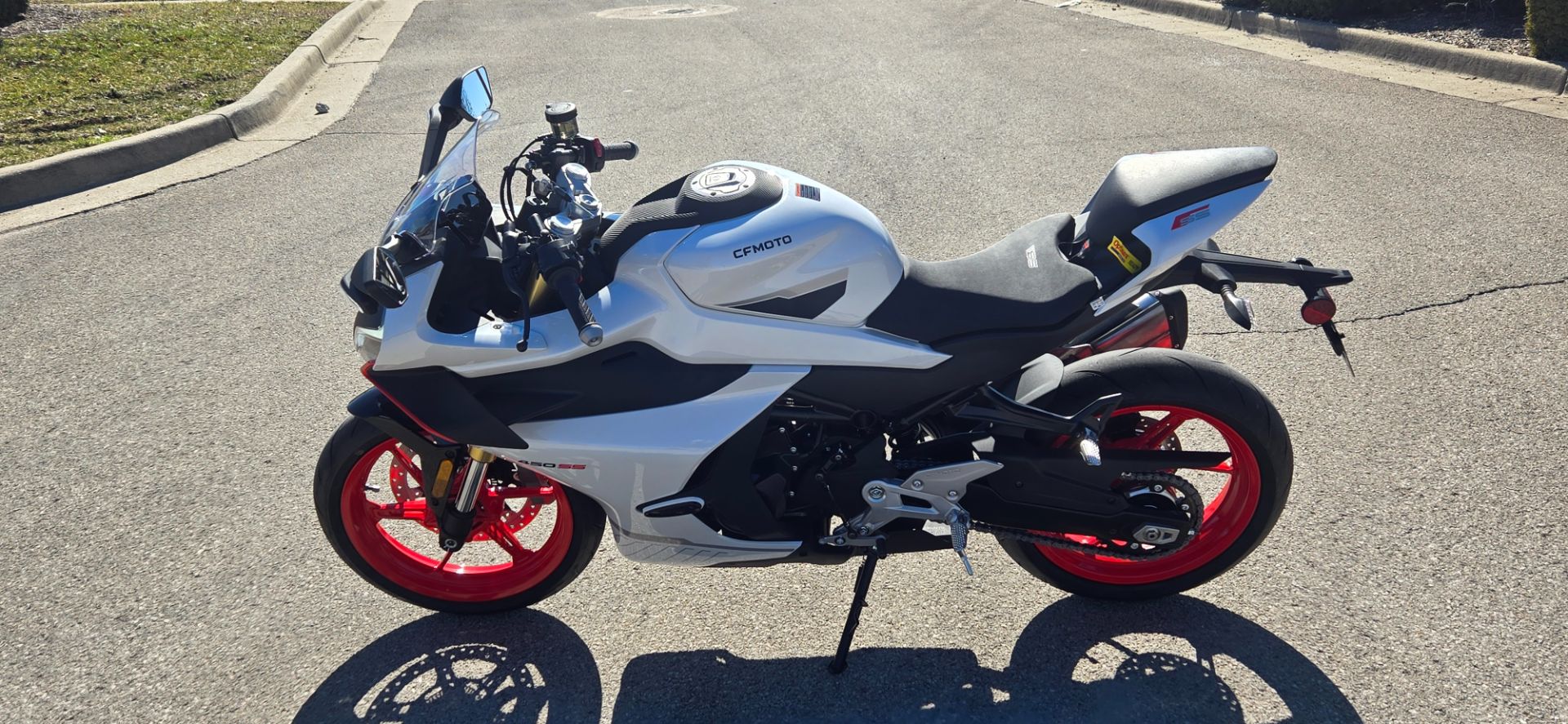 2025 CFMOTO 450SS in Lexington, Kentucky - Photo 8