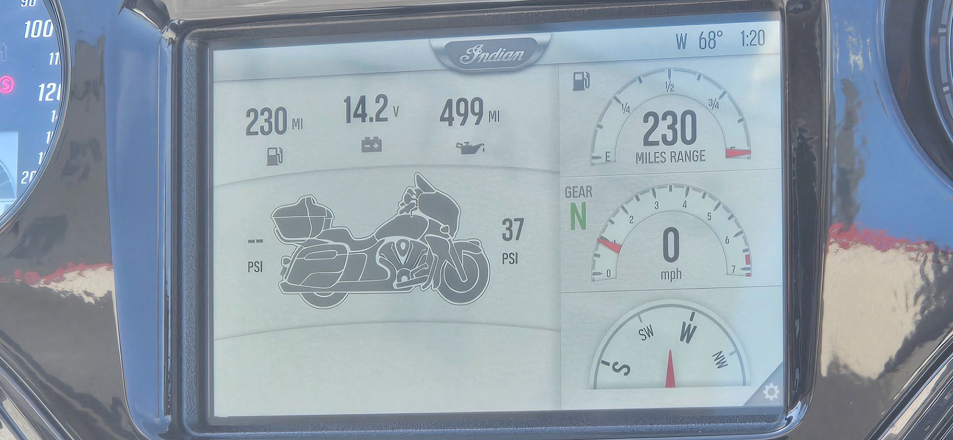 2025 Indian Motorcycle Roadmaster® PowerPlus Dark Horse® with PowerBand Audio Package in Lexington, Kentucky - Photo 12