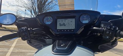 2025 Indian Motorcycle Roadmaster® PowerPlus Dark Horse® with PowerBand Audio Package in Lexington, Kentucky - Photo 15