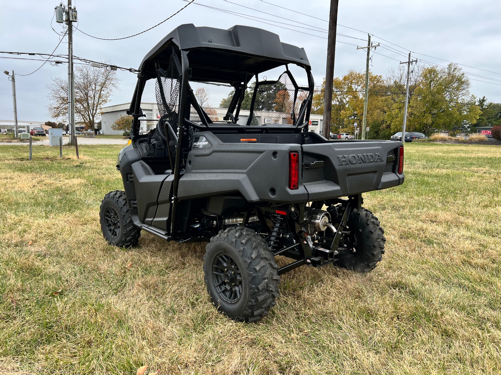 2026 Honda Pioneer 700 Deluxe 3