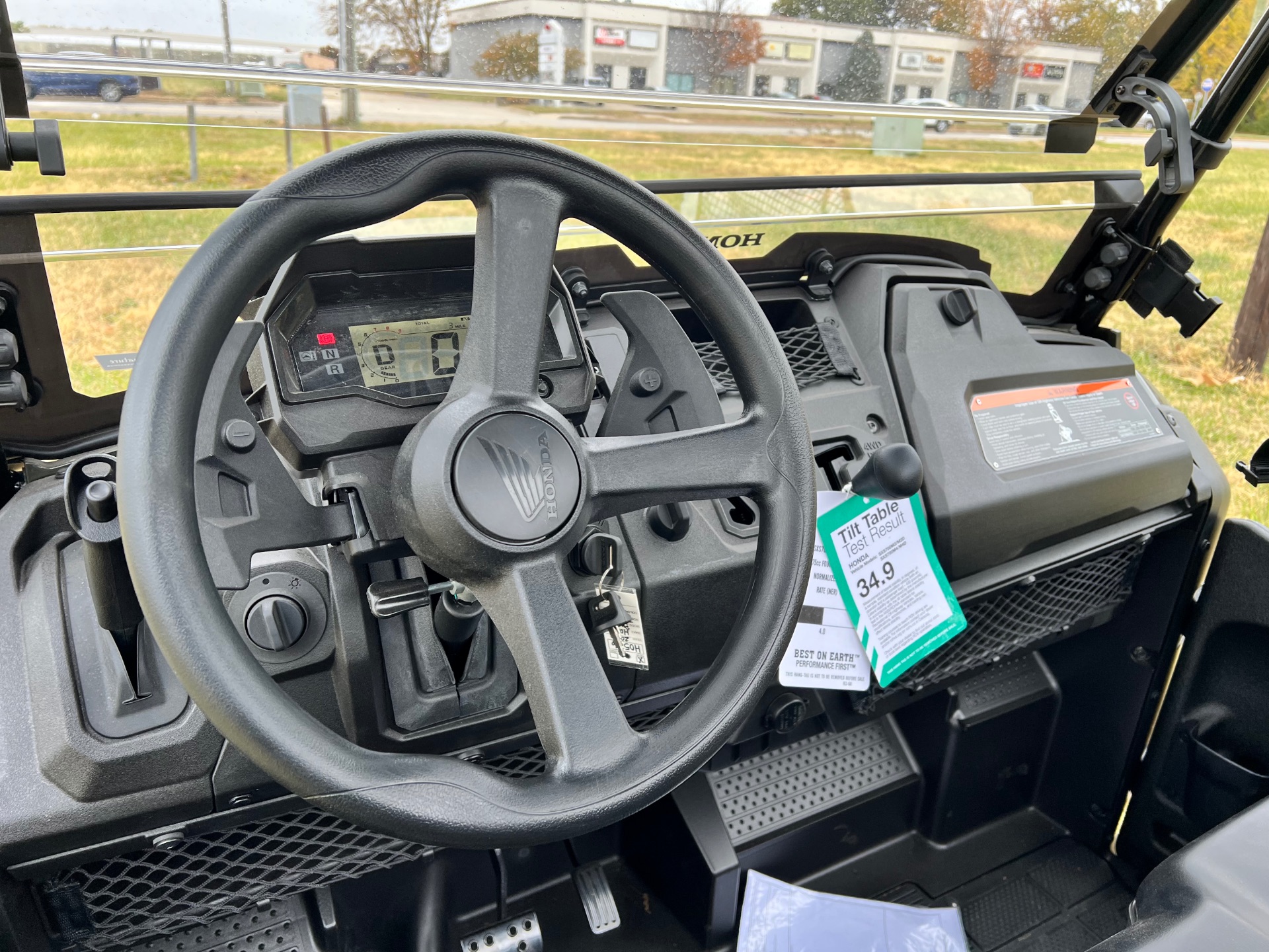 2026 Honda Pioneer 700 Deluxe 9