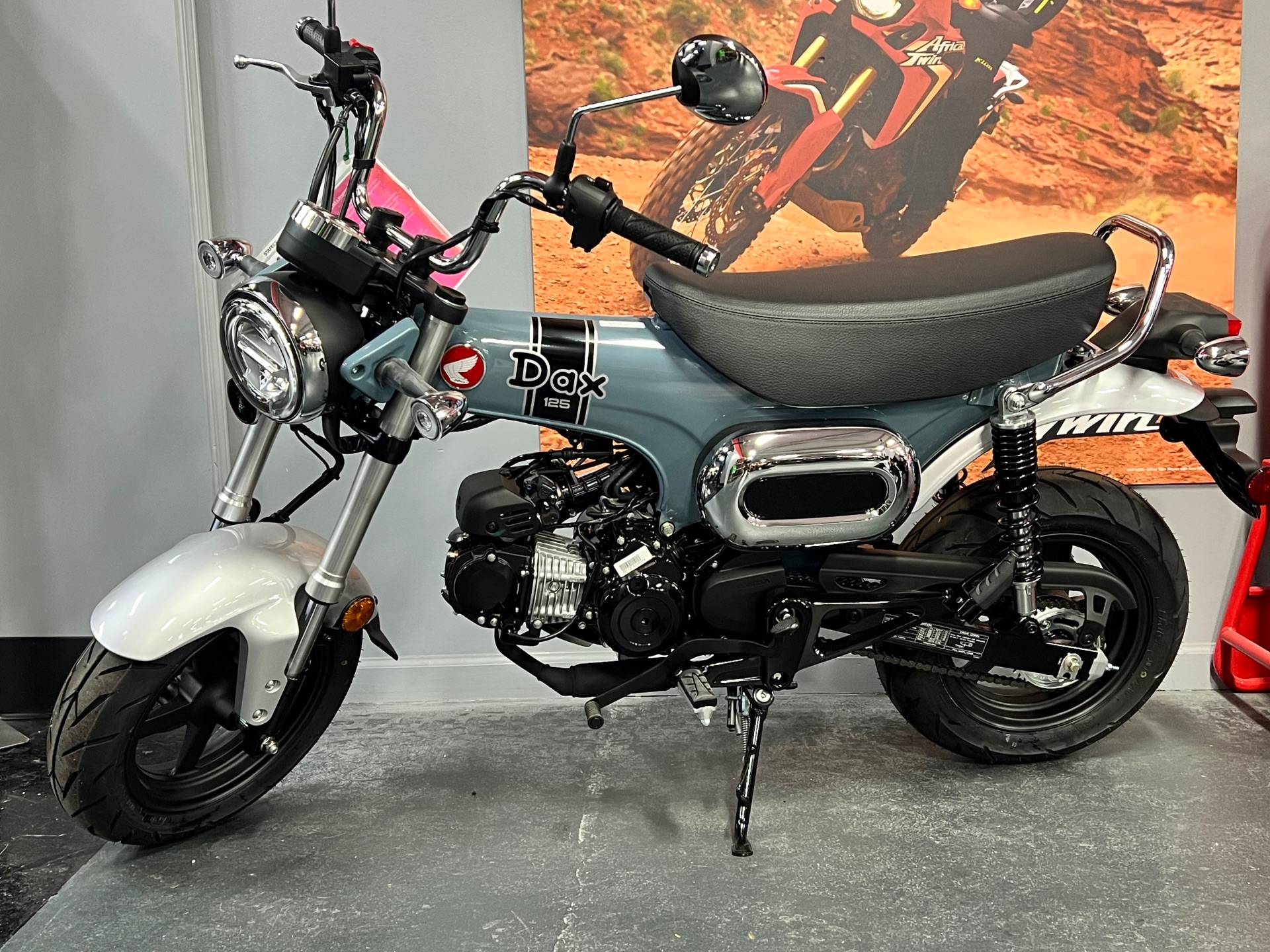 2025 Honda Dax 125 1