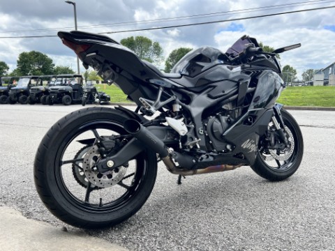 Used 2025 Kawasaki Ninja® ZX™-4R ABS, Indianapolis IN | Specs