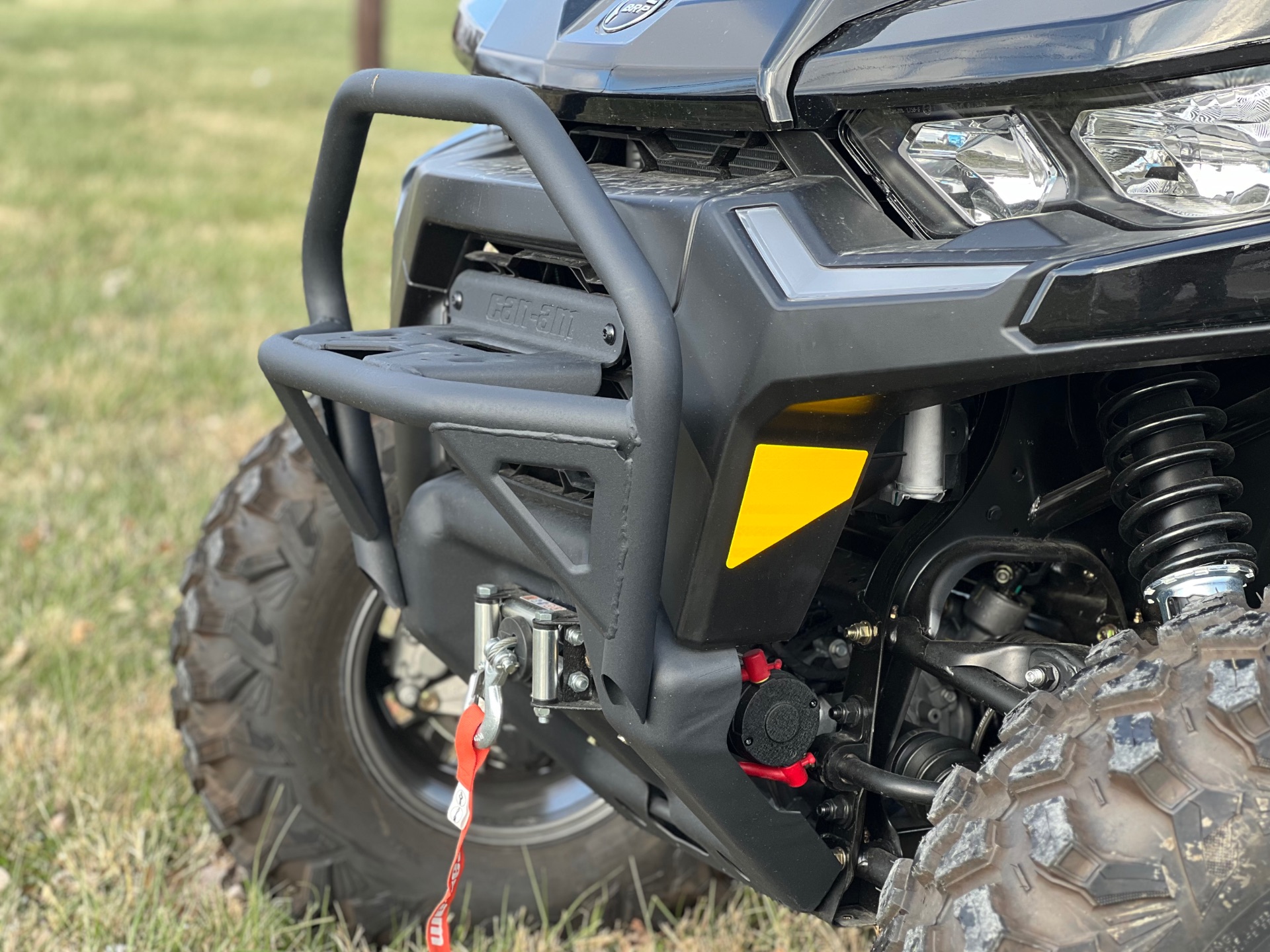 2024 Can-Am Defender MAX Lone Star in Lafayette, Indiana - Photo 9