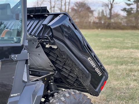 2024 Can-Am Defender MAX Lone Star in Lafayette, Indiana - Photo 14