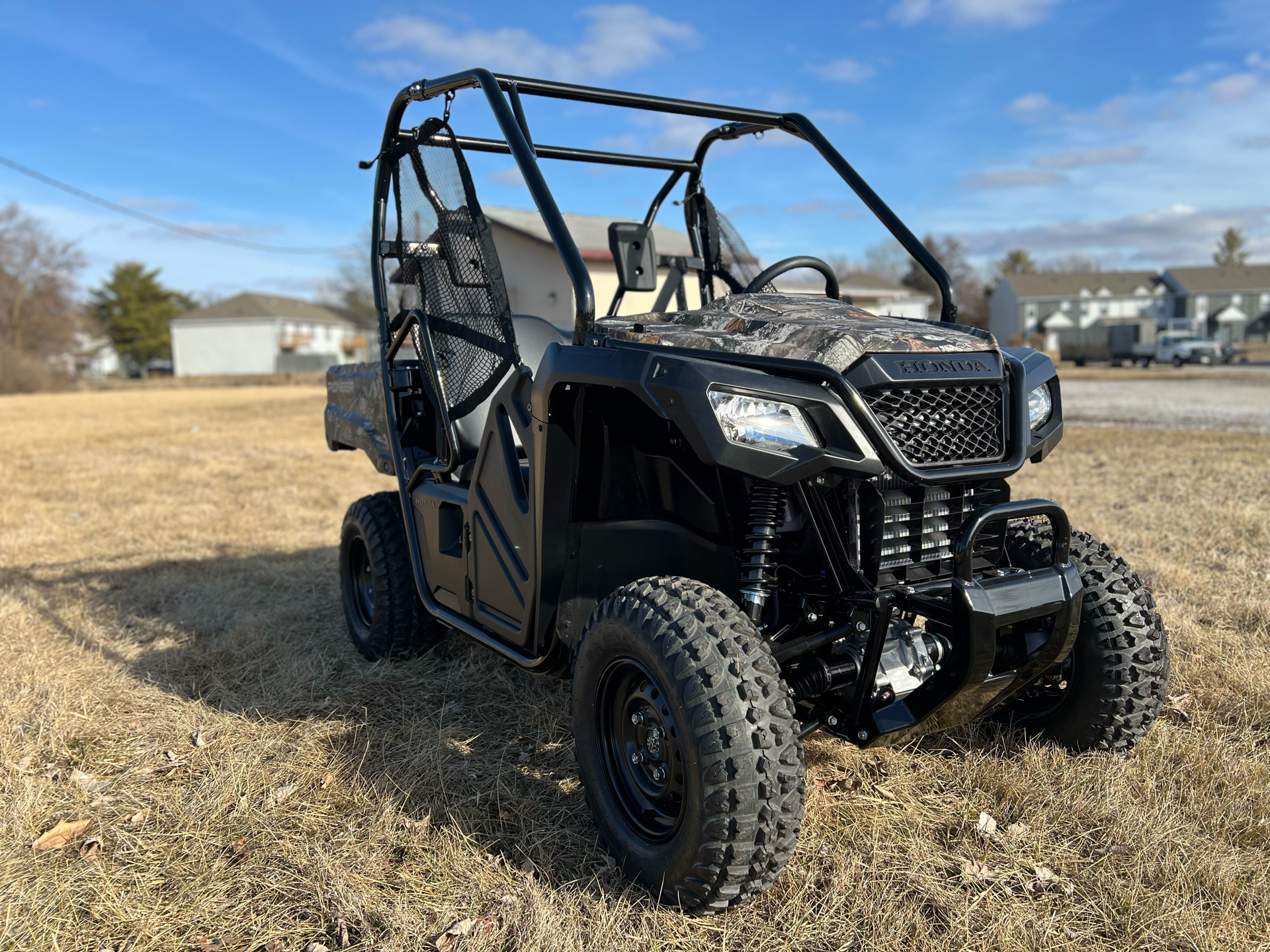 2025 Honda Pioneer 520 in Lafayette, Indiana - Photo 3