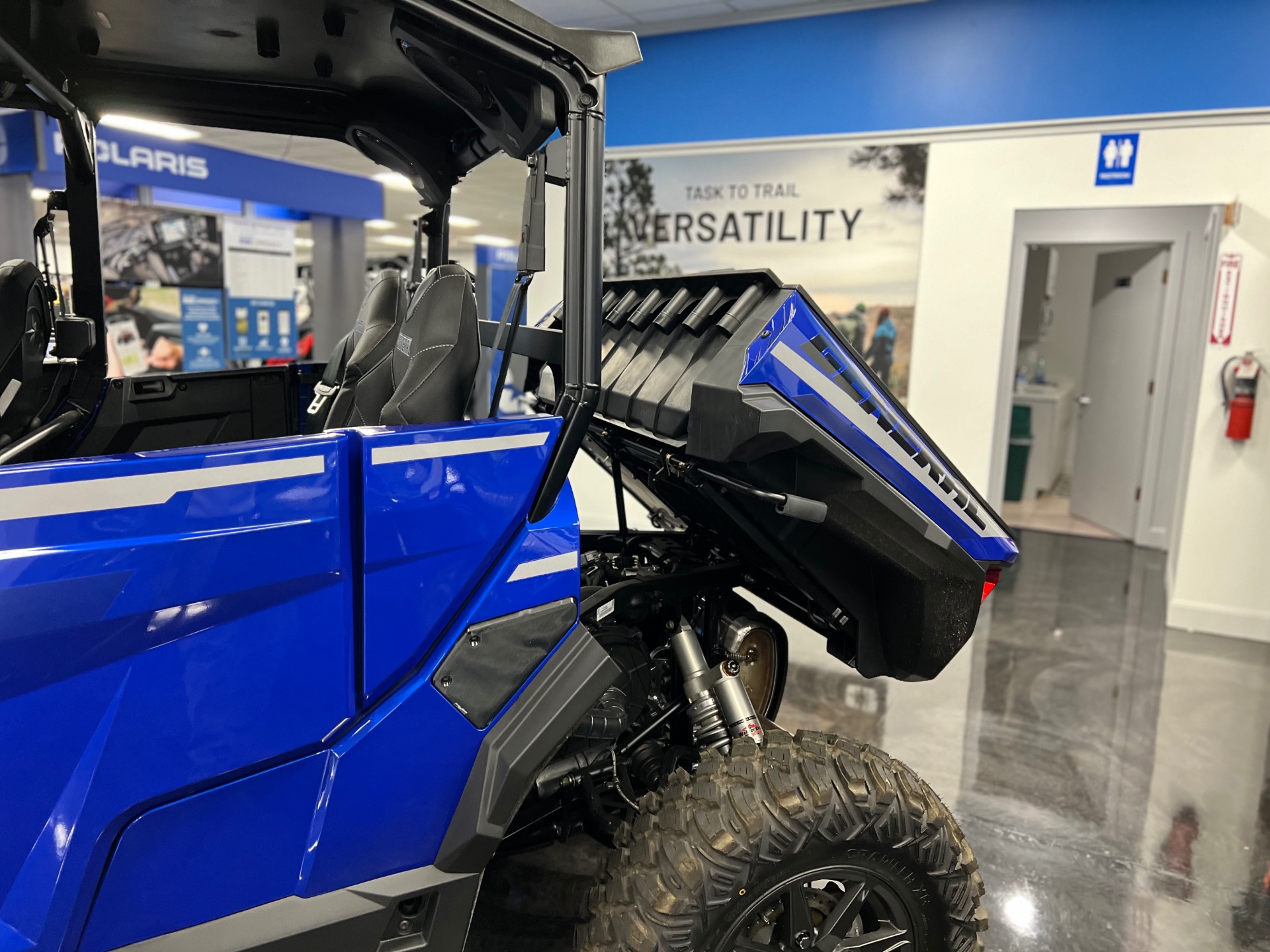 2024 Polaris General XP 4 1000 Ultimate in Lafayette, Indiana - Photo 6