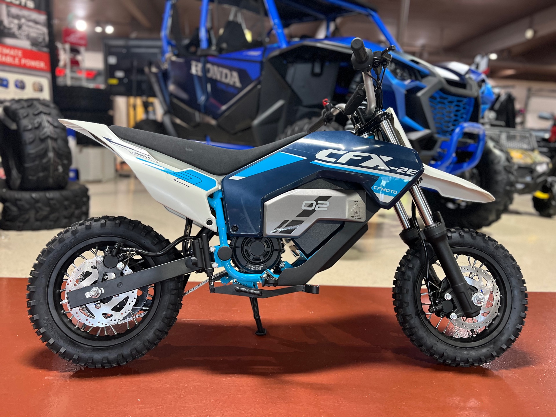 2024 CFMOTO CFX-2E in Anderson, Indiana - Photo 2