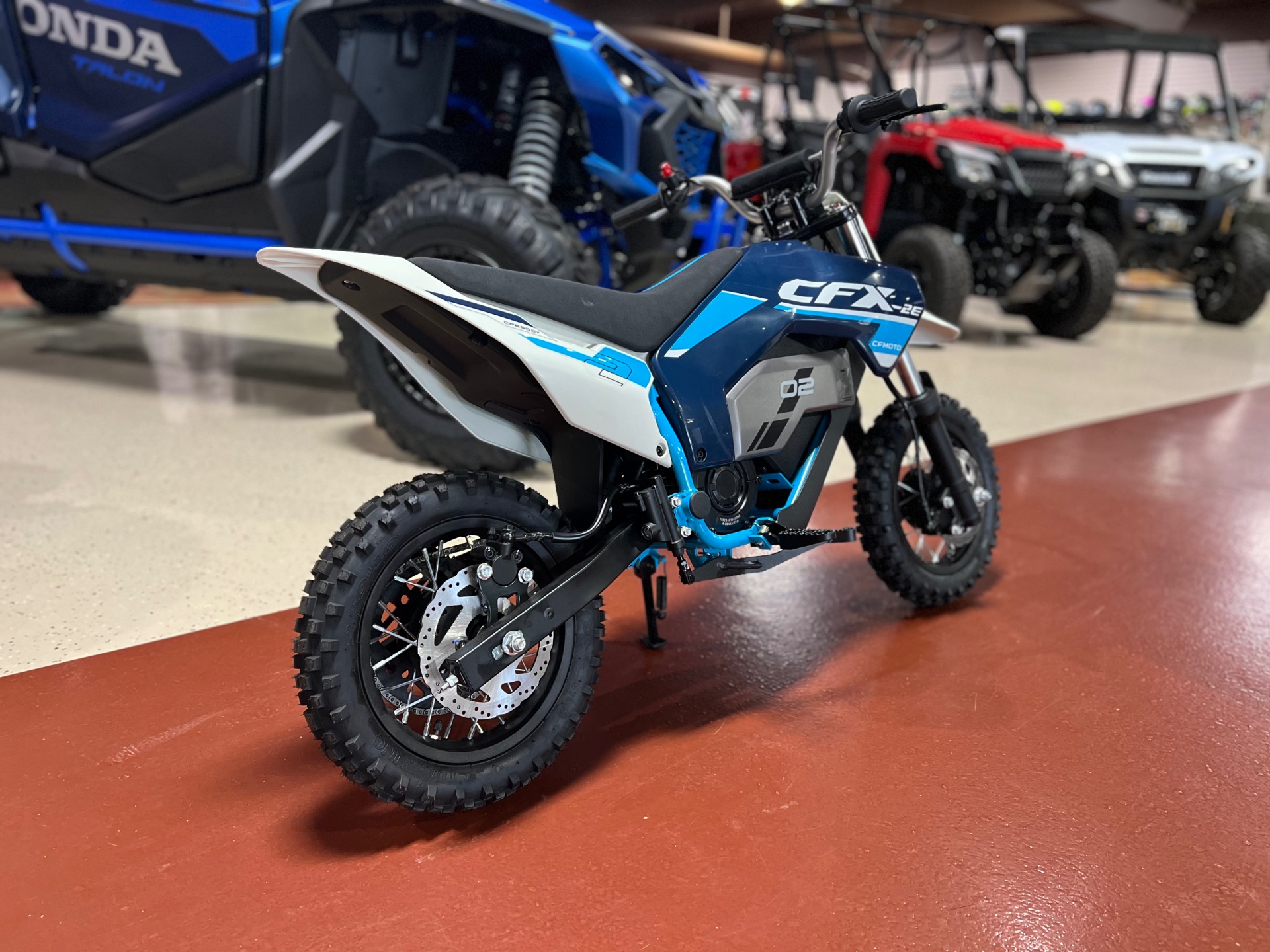 2024 CFMOTO CFX-2E in Anderson, Indiana - Photo 3