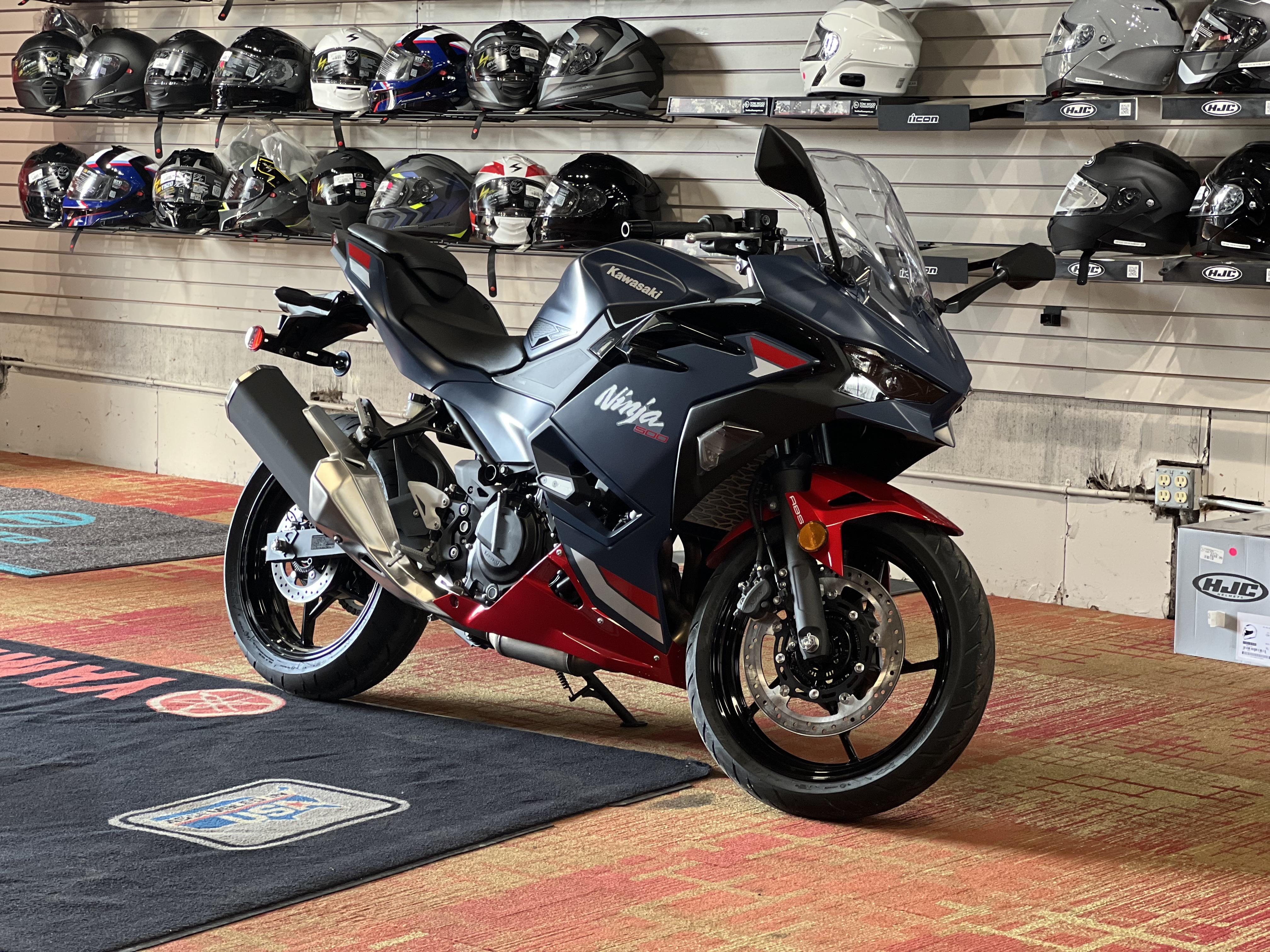 2026 Ninja® 500 SE ABS