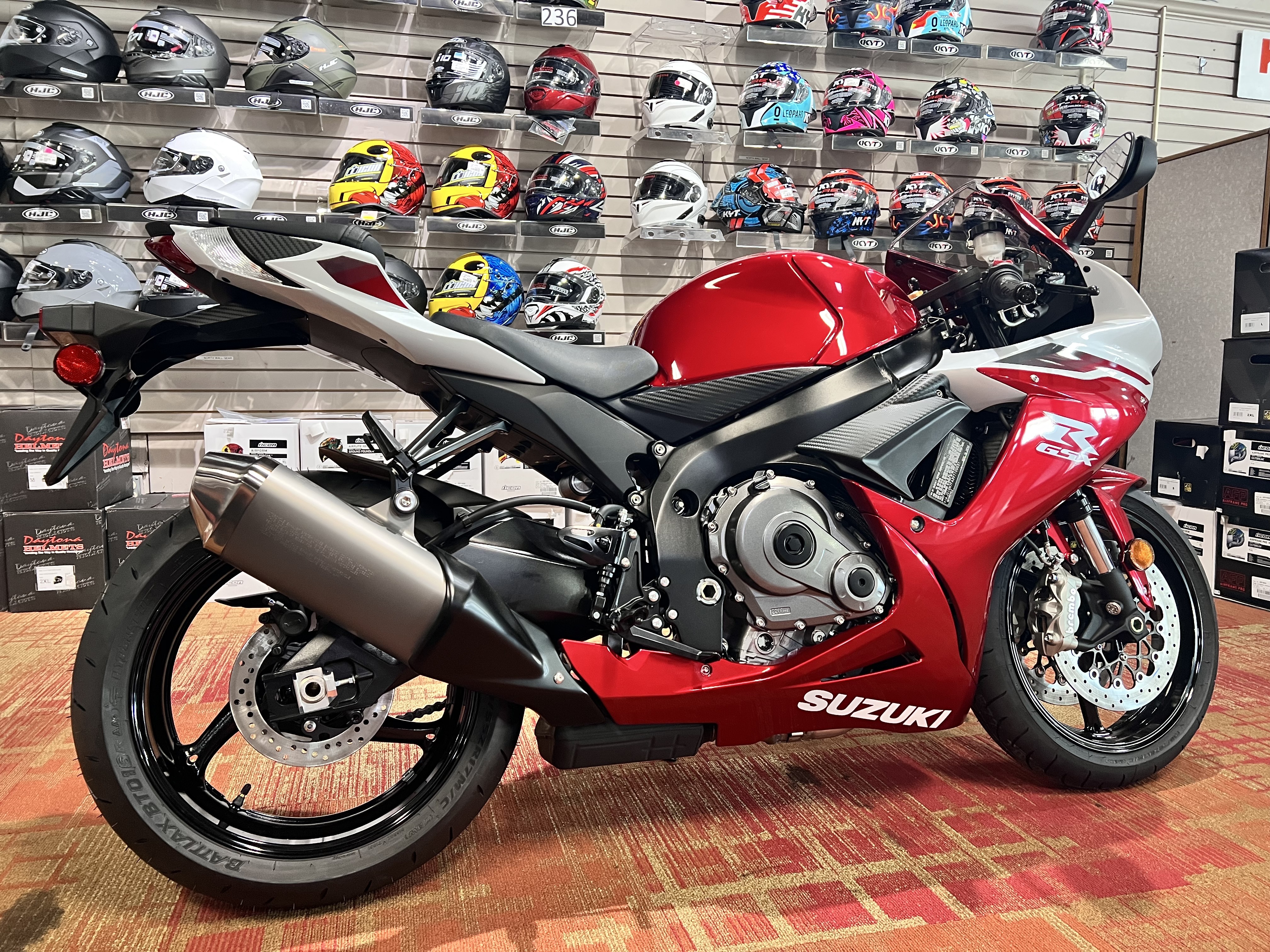 2027 Suzuki GSX-R600 5