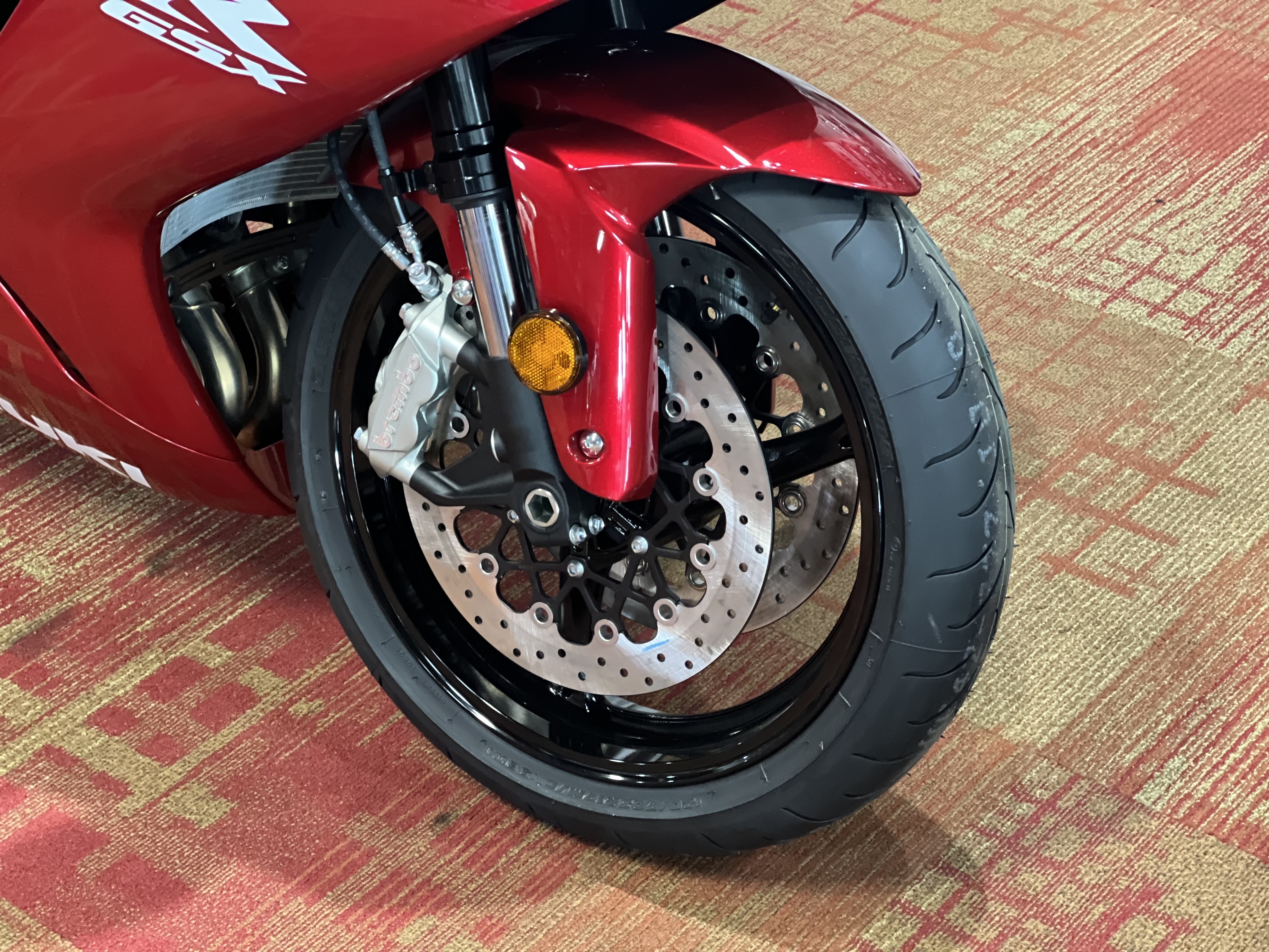 2027 Suzuki GSX-R600 7