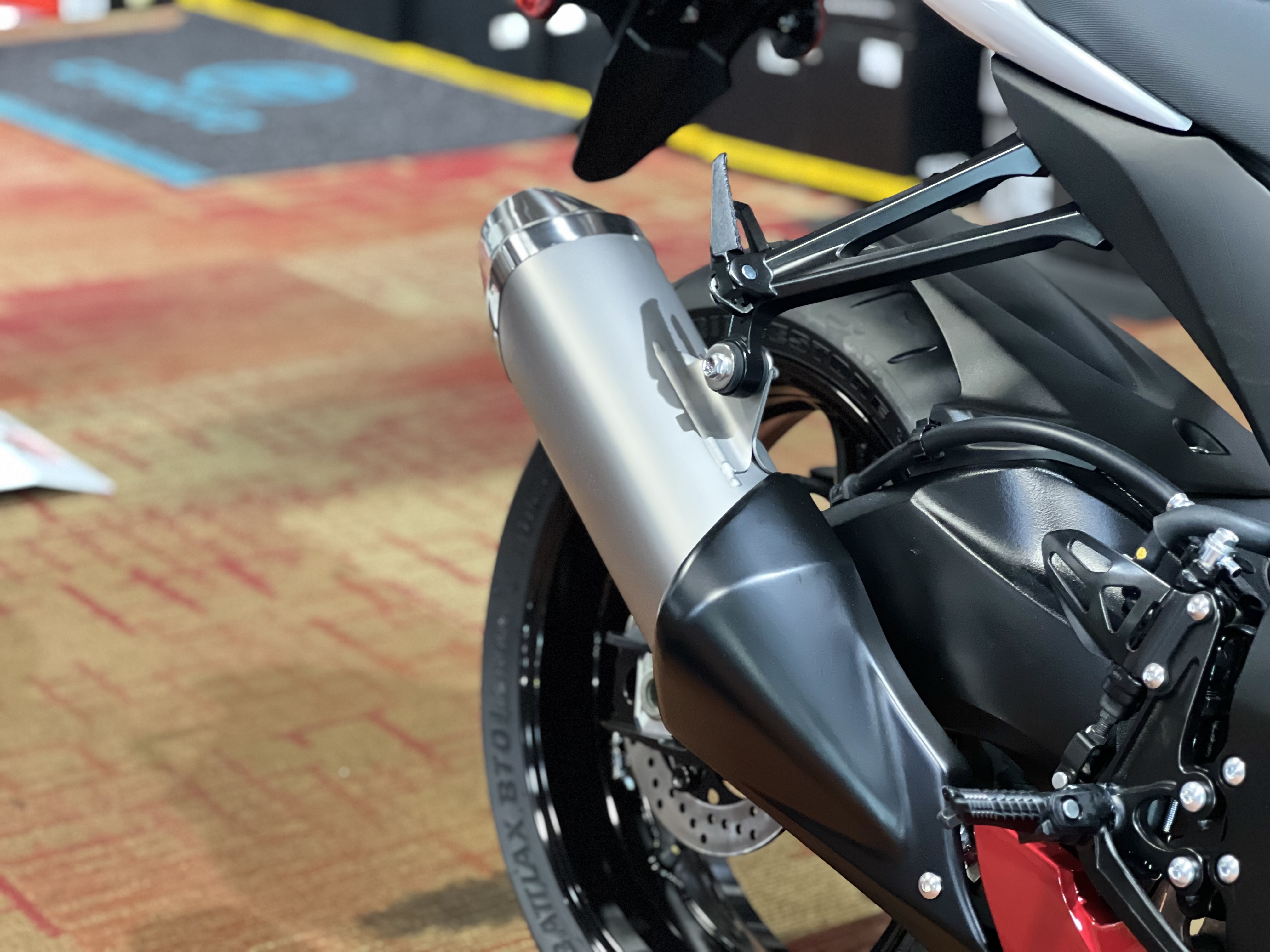2027 Suzuki GSX-R600 11