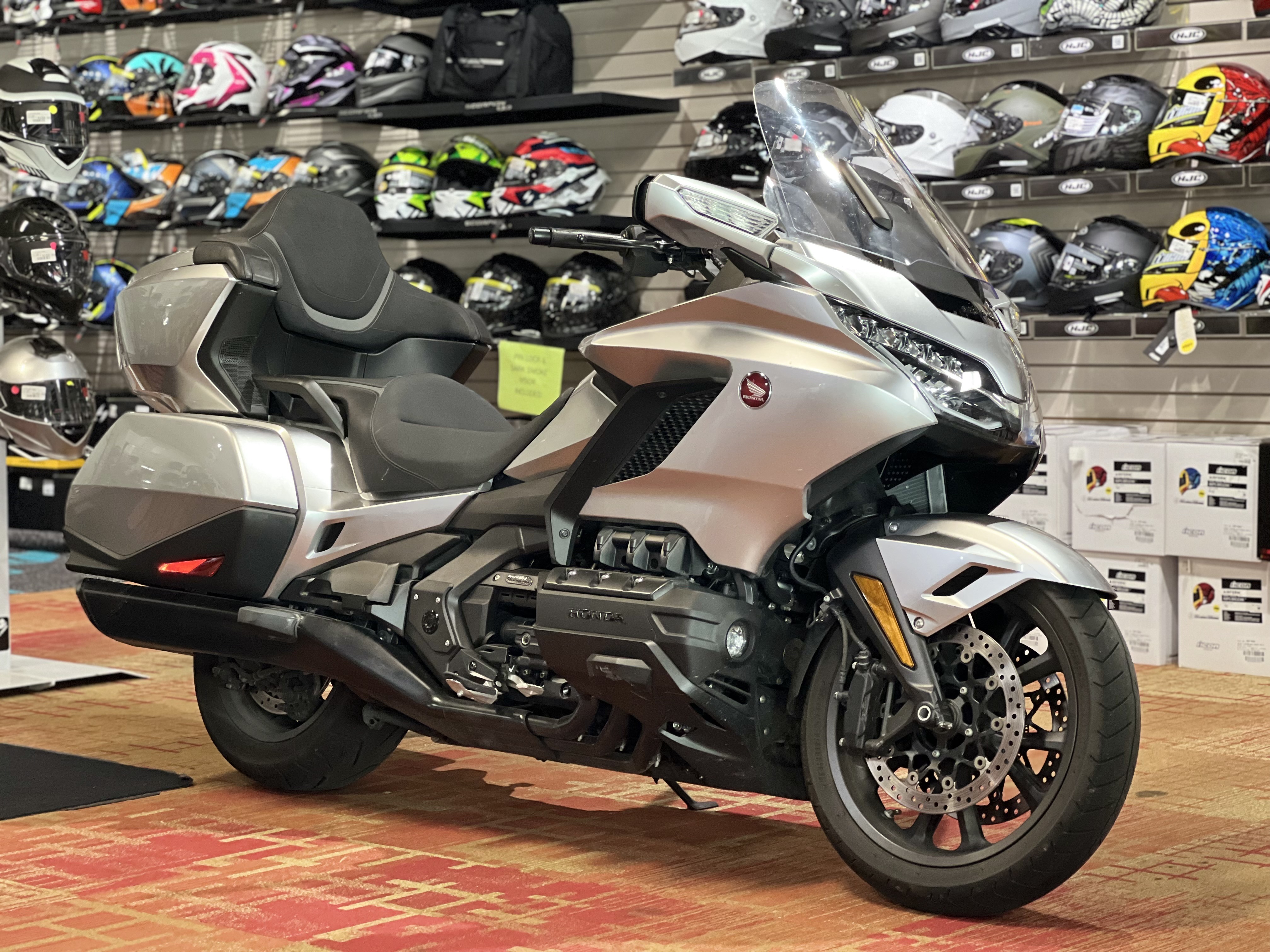 2025 Gold Wing Tour Automatic DCT