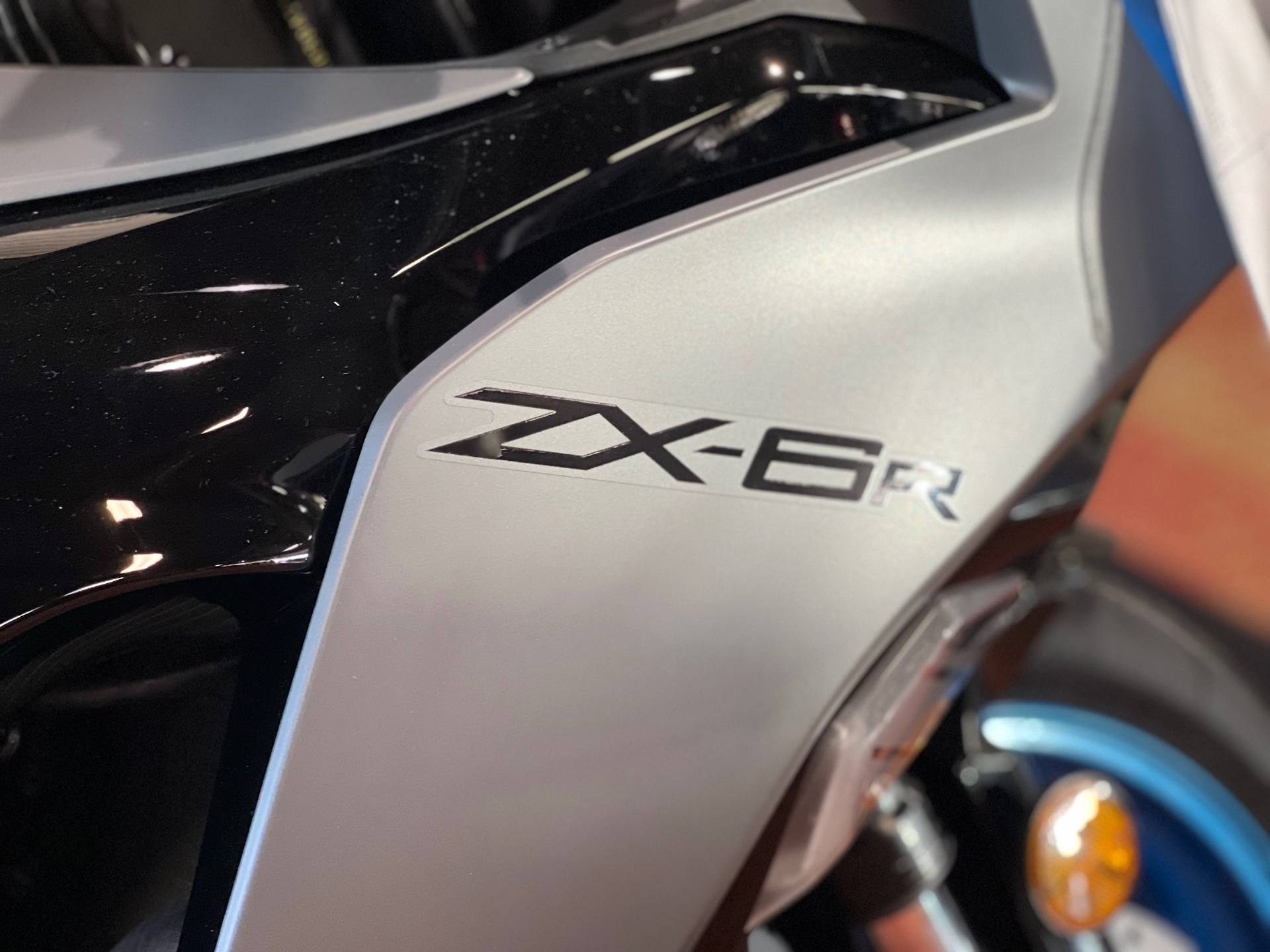 NONNON⑥ 2026 Kawasaki Ninja ZX-6R non-ABS Motorcycles - Motos Illimitées