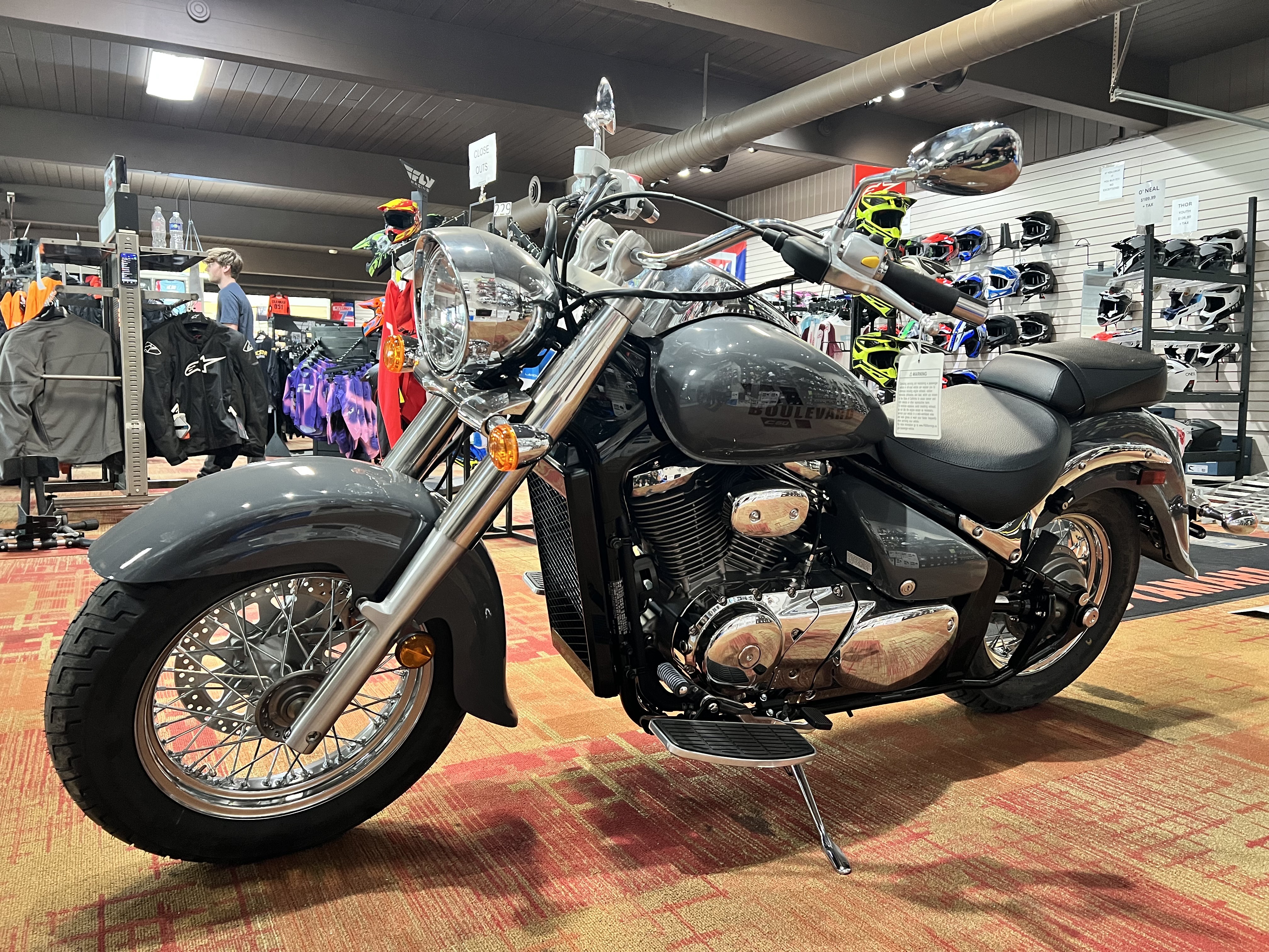 2025 Suzuki Boulevard C50 3