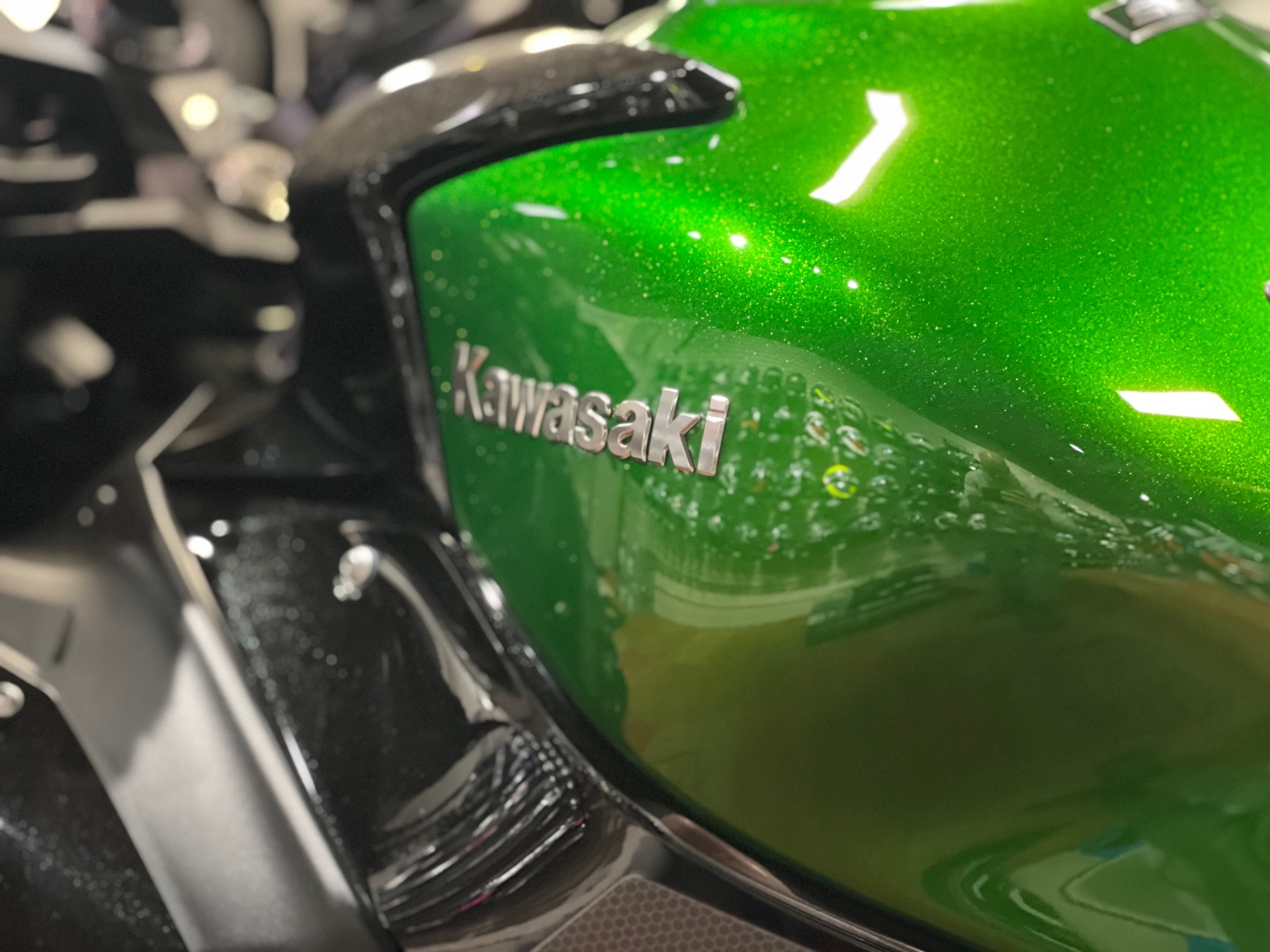 2022 Kawasaki NINJA H2 SX SE in Anderson, Indiana - Photo 11
